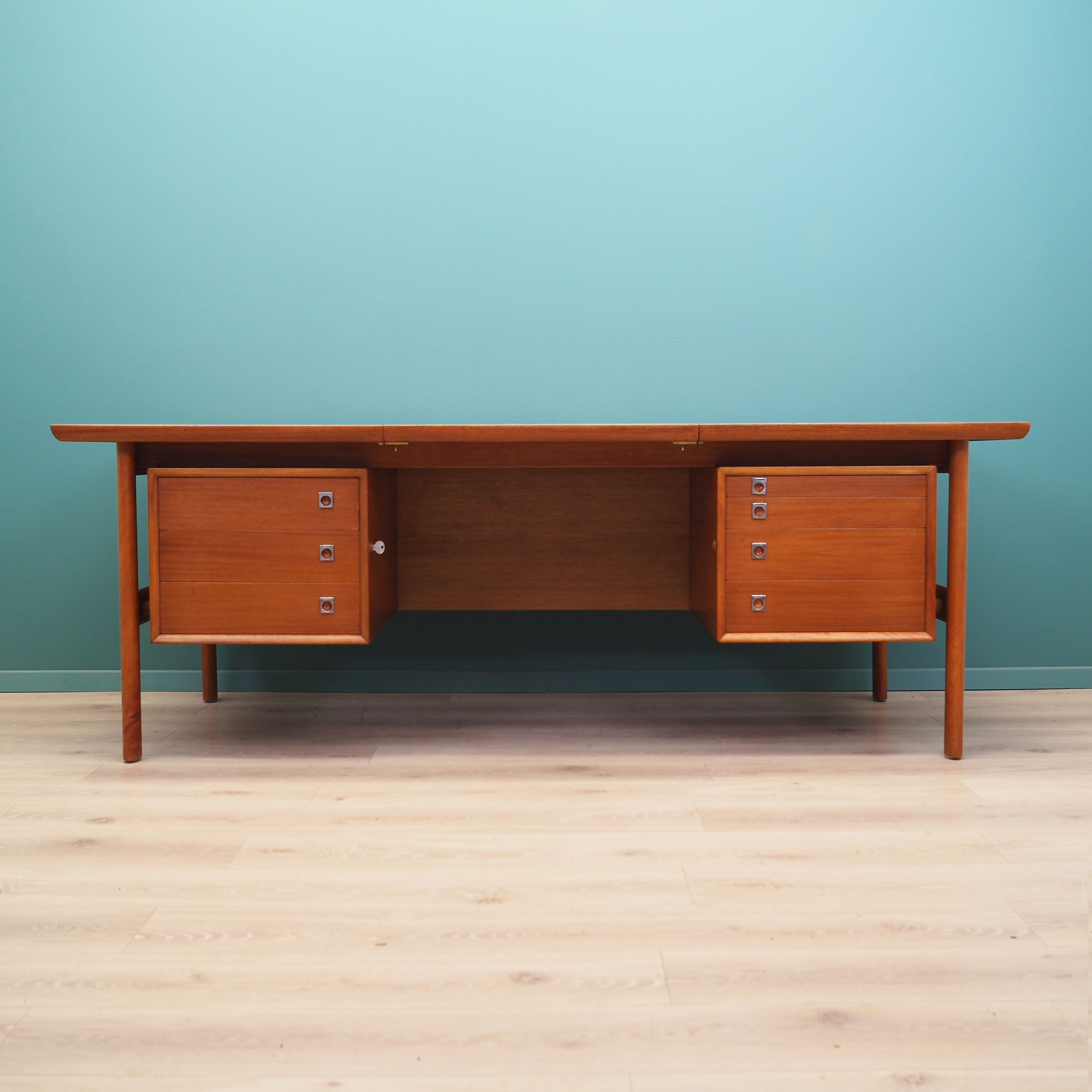 Mahogany desk, Danish design, 1960s, designer: Arne Vodder, production: Sibast