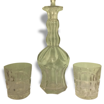 Petite carafe en cristal et deux verres