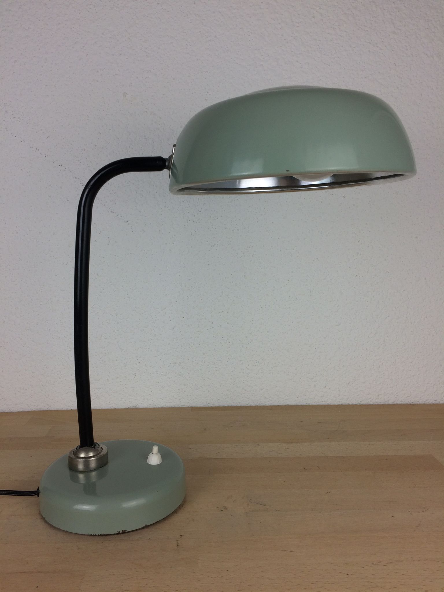 Lampe de bureau années 50 style industriel, métal