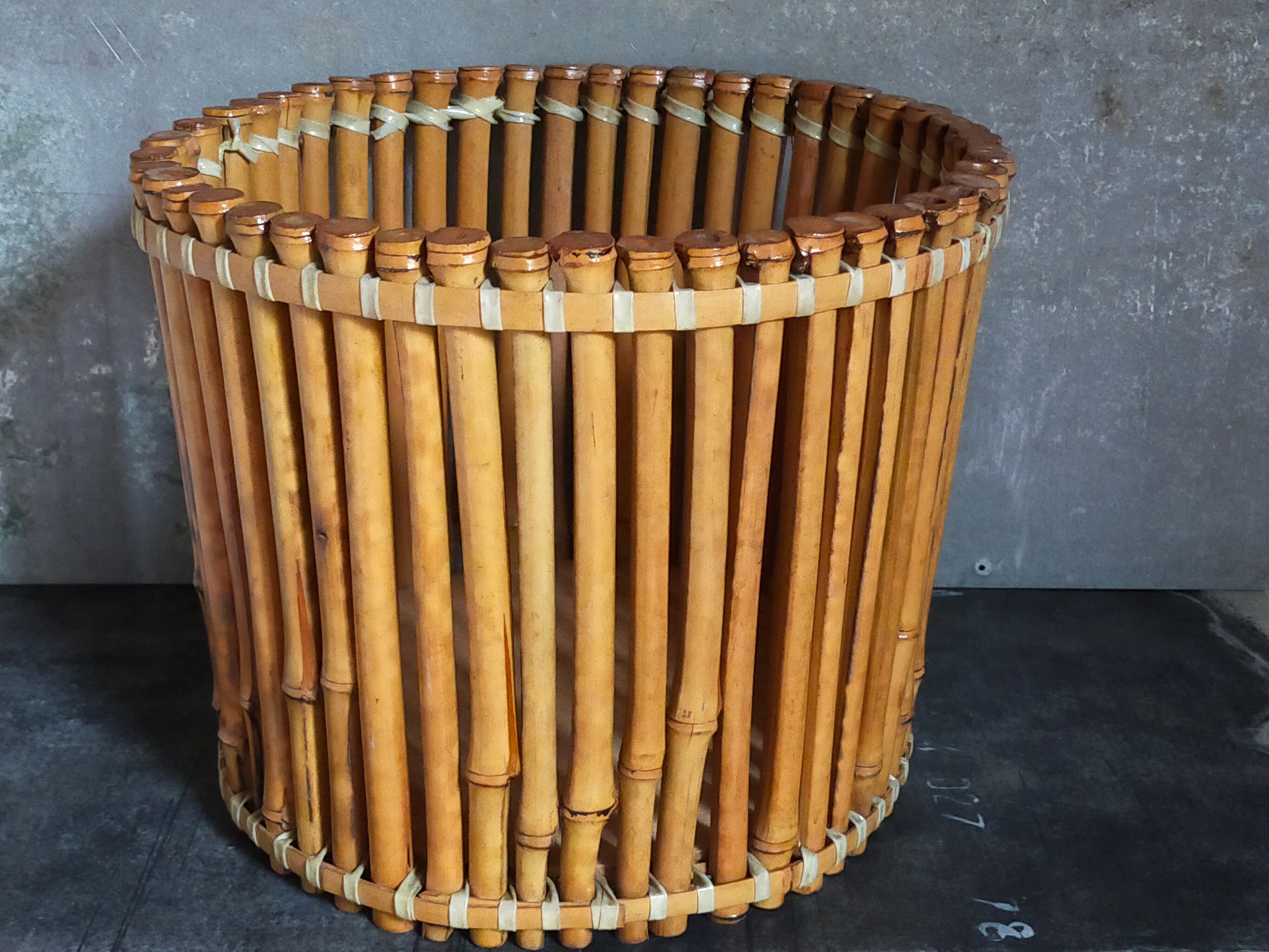 Pot cover basket Art-popular bamboo and scoubidou 50s