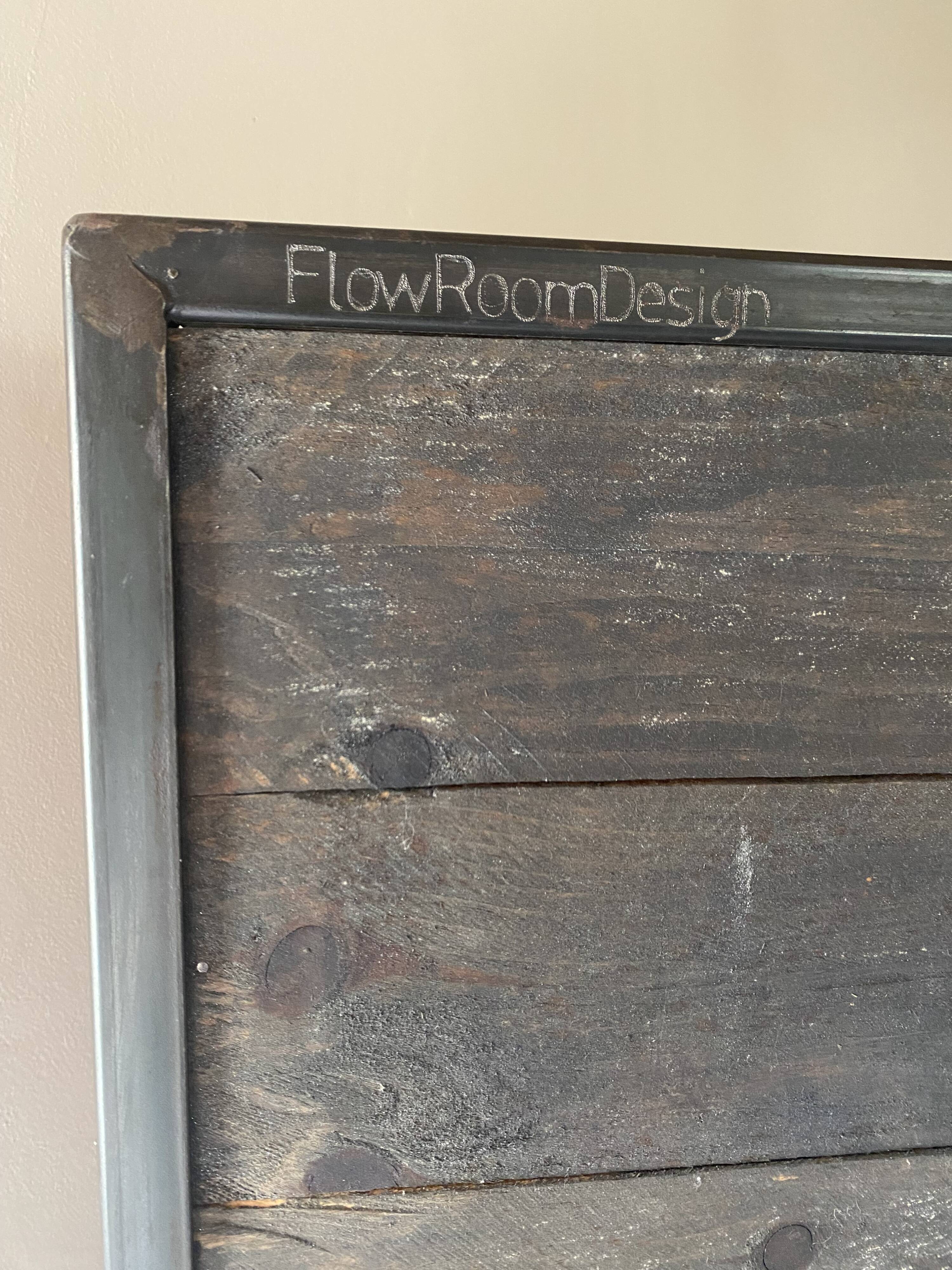 Industrial metal & solid wood screen - Unique designer piece