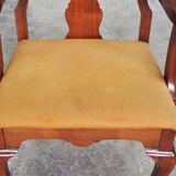 Antique Queen Anne armchair in mahogany and leather