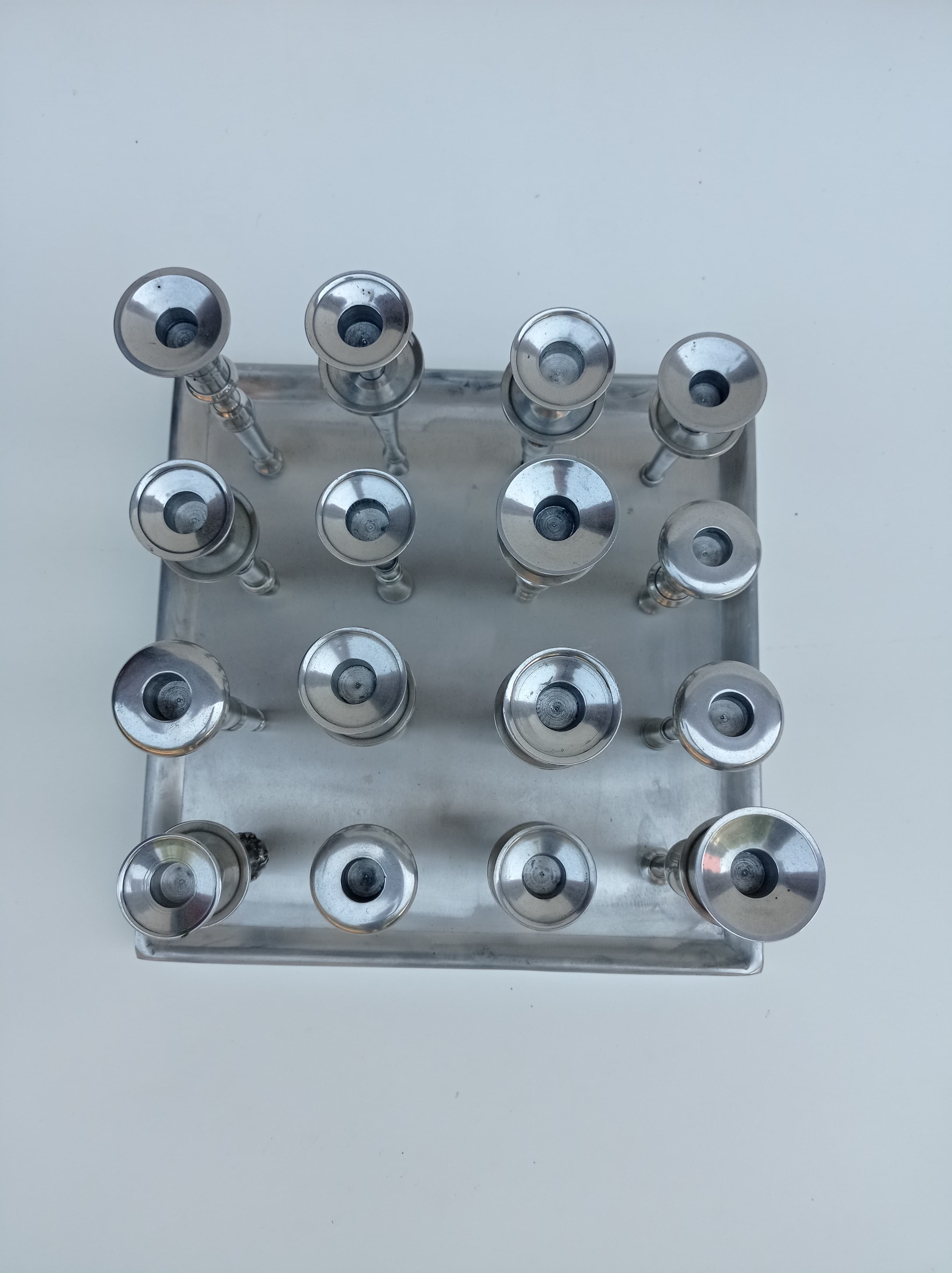 Chandelier en métal pour 16 bougies années 1980