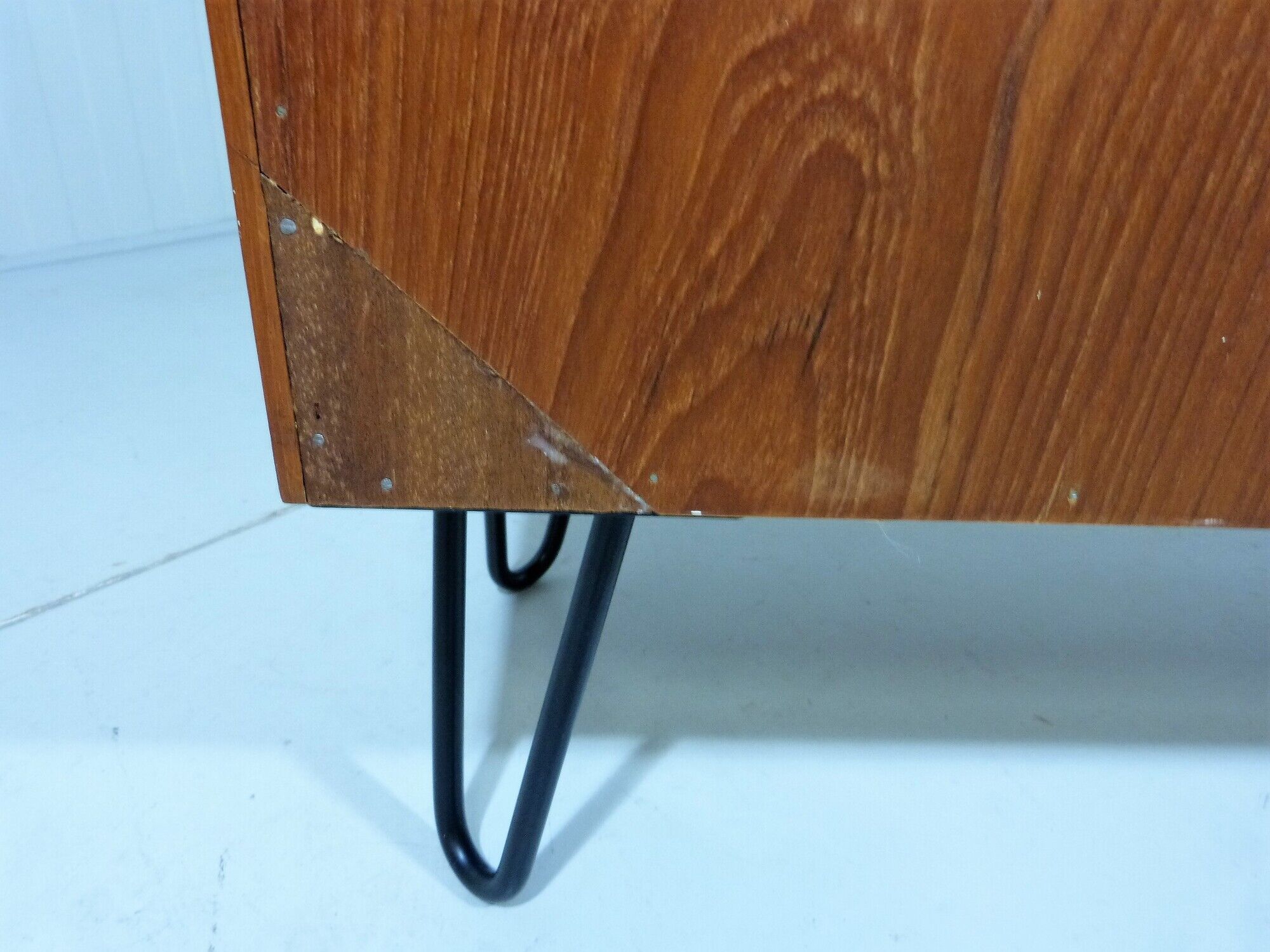Teak bookcase with hairpin legs by Børge Mogensen for Søborg Møbler Denmark, 1960’s