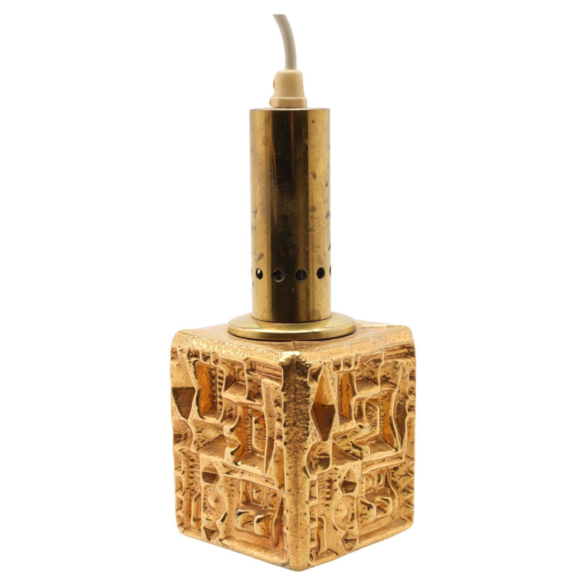 Sculpted glass pendant, anonymous artist, France, circa 1960.
