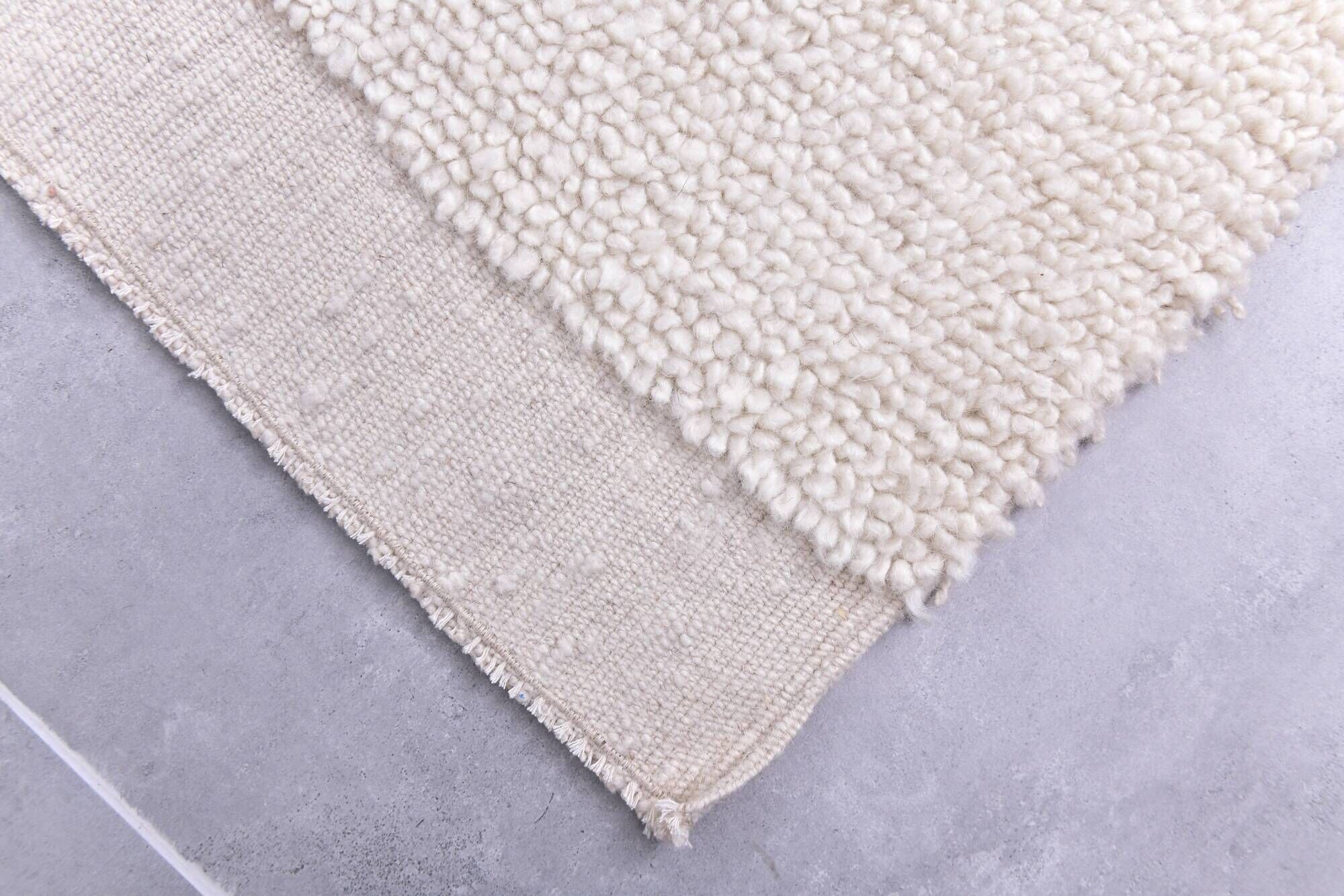 9x10 Handmade Wool White Moroccan Rug, 266x296Cm