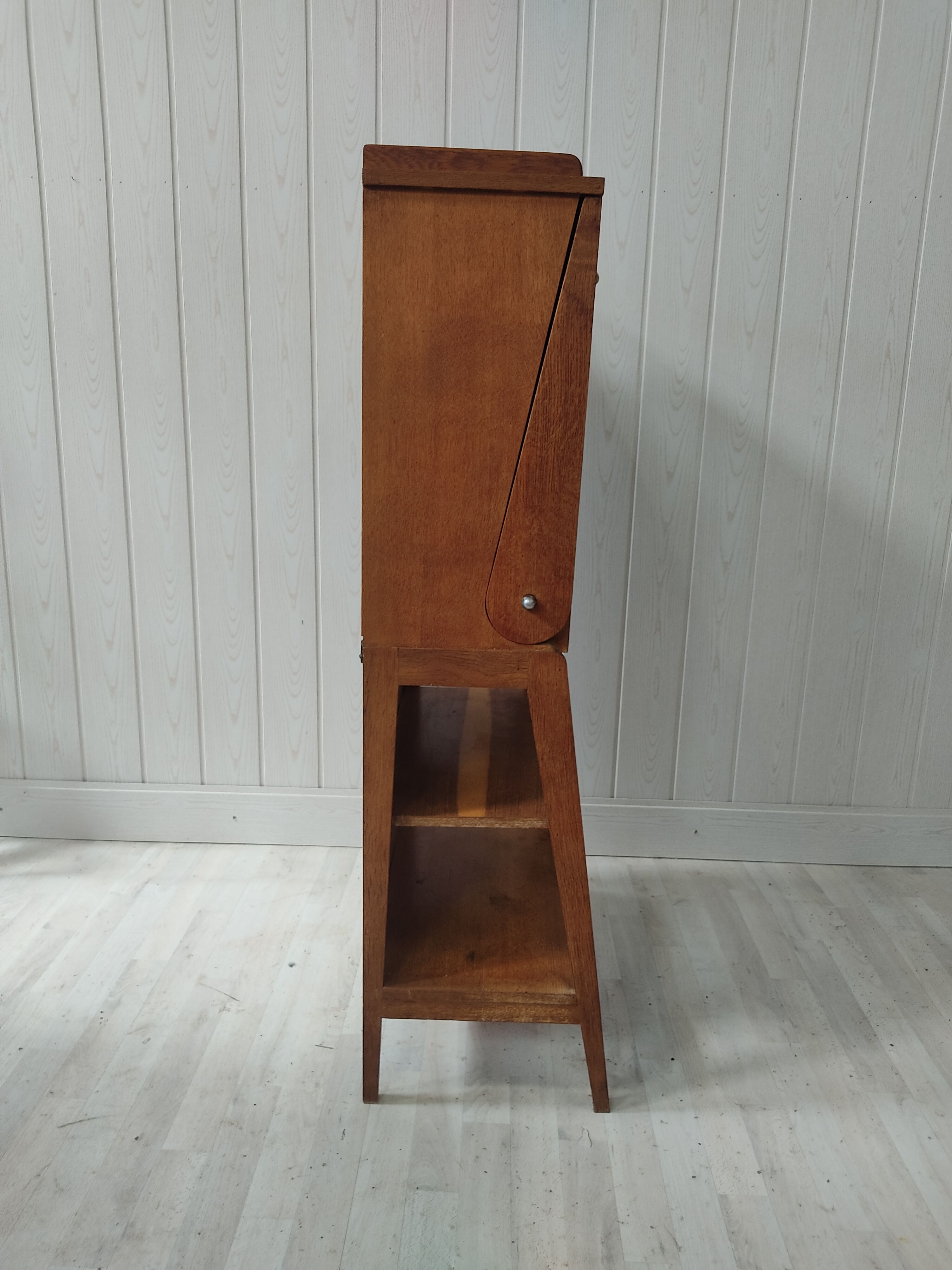 Secretary vintage compass feet