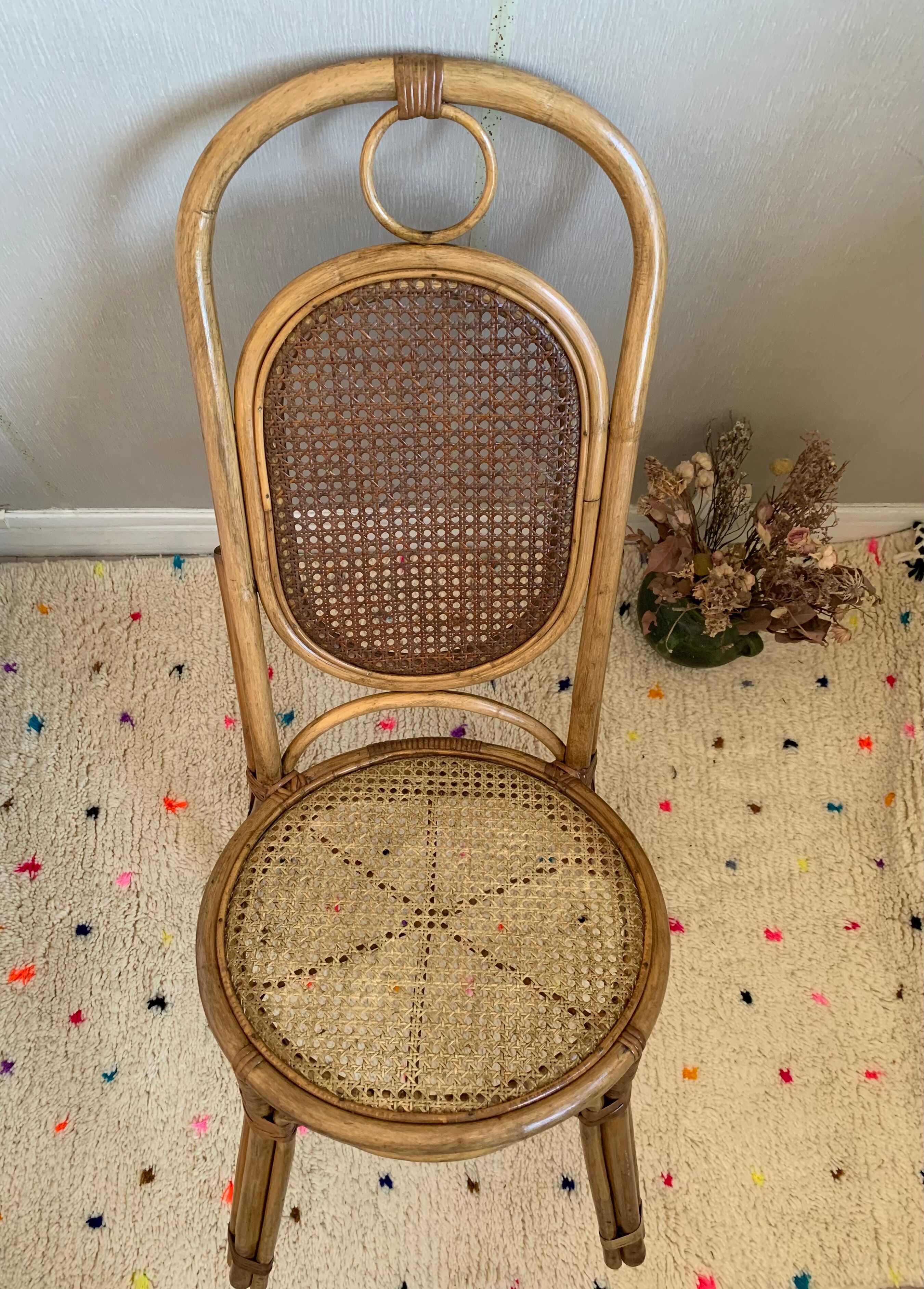 Vintage lounge chair