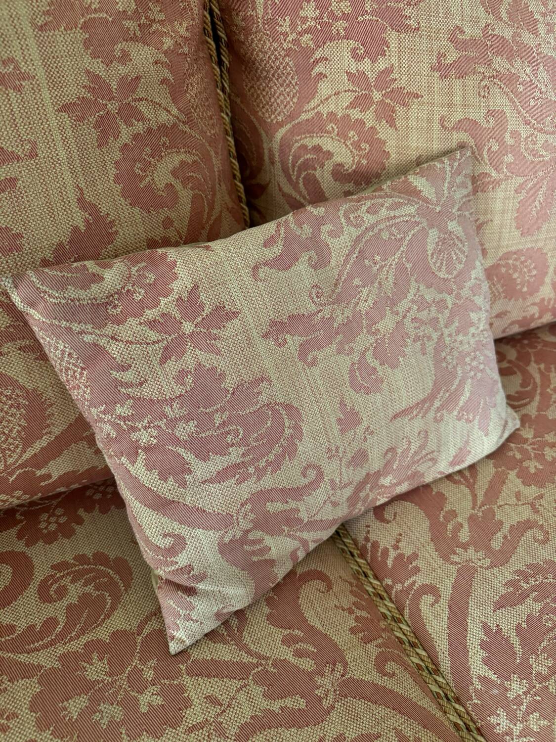 Pair of sofas Maison Schwartz Paris, 1970s-80s