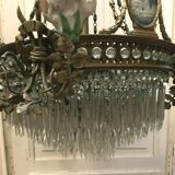 Lustre de style Louis XVI en bronze et pendeloques de cristal XIX Siècle