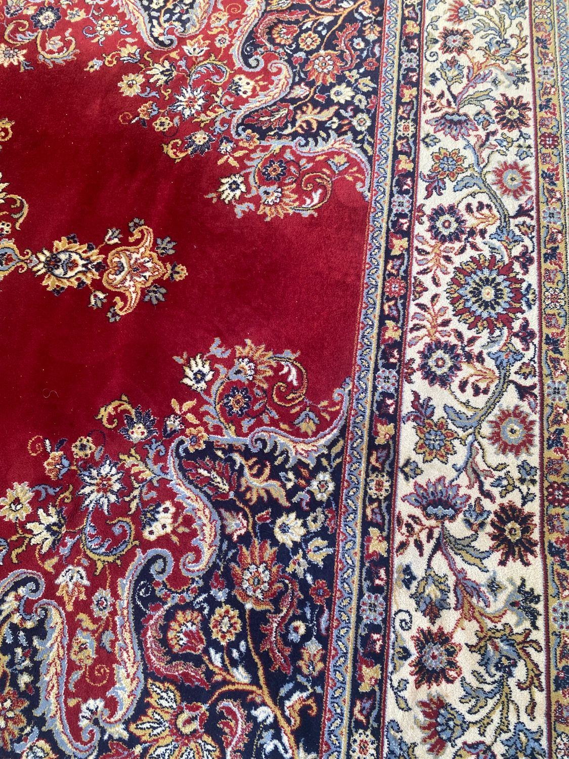Large ornate pure wool rug, Persian style, 300 x 420