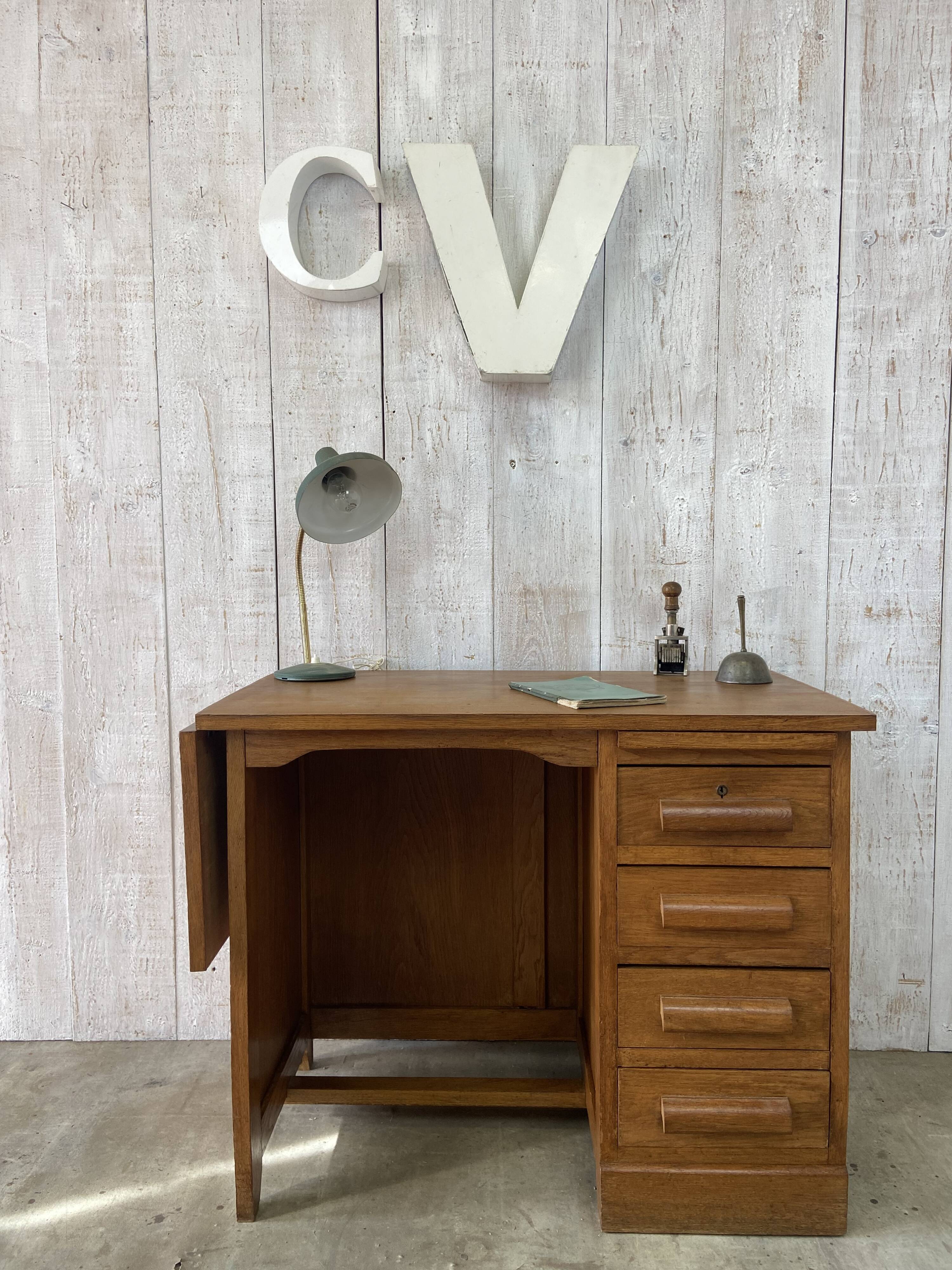 Bureau d'internat