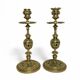 Paire de flambeaux bronze ciselé de feuillages XIXème