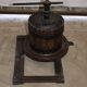 Ancien petit pressoir raynaud
