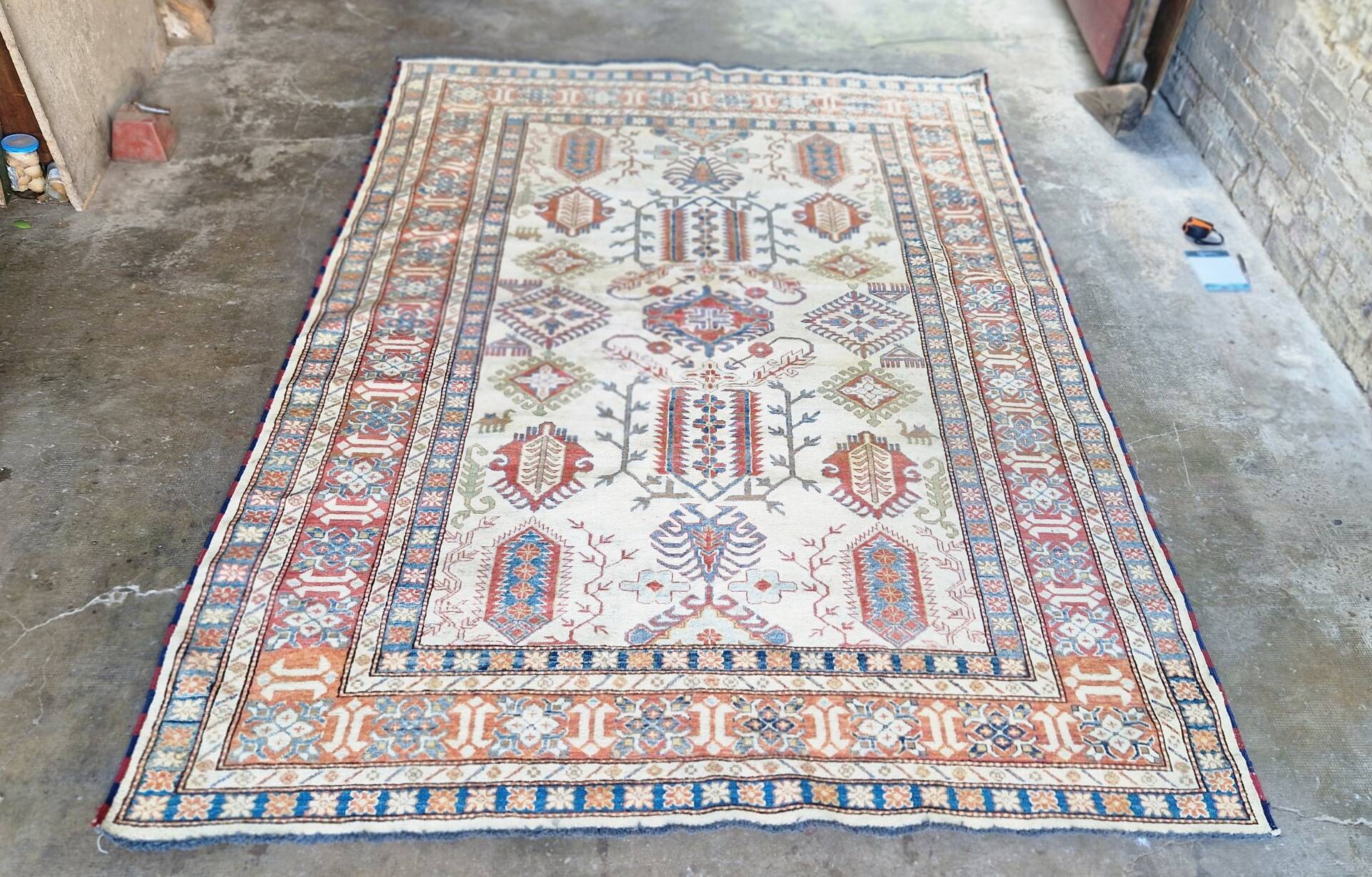 Carpet Pakistan