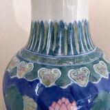 Hand-painted chinese vase