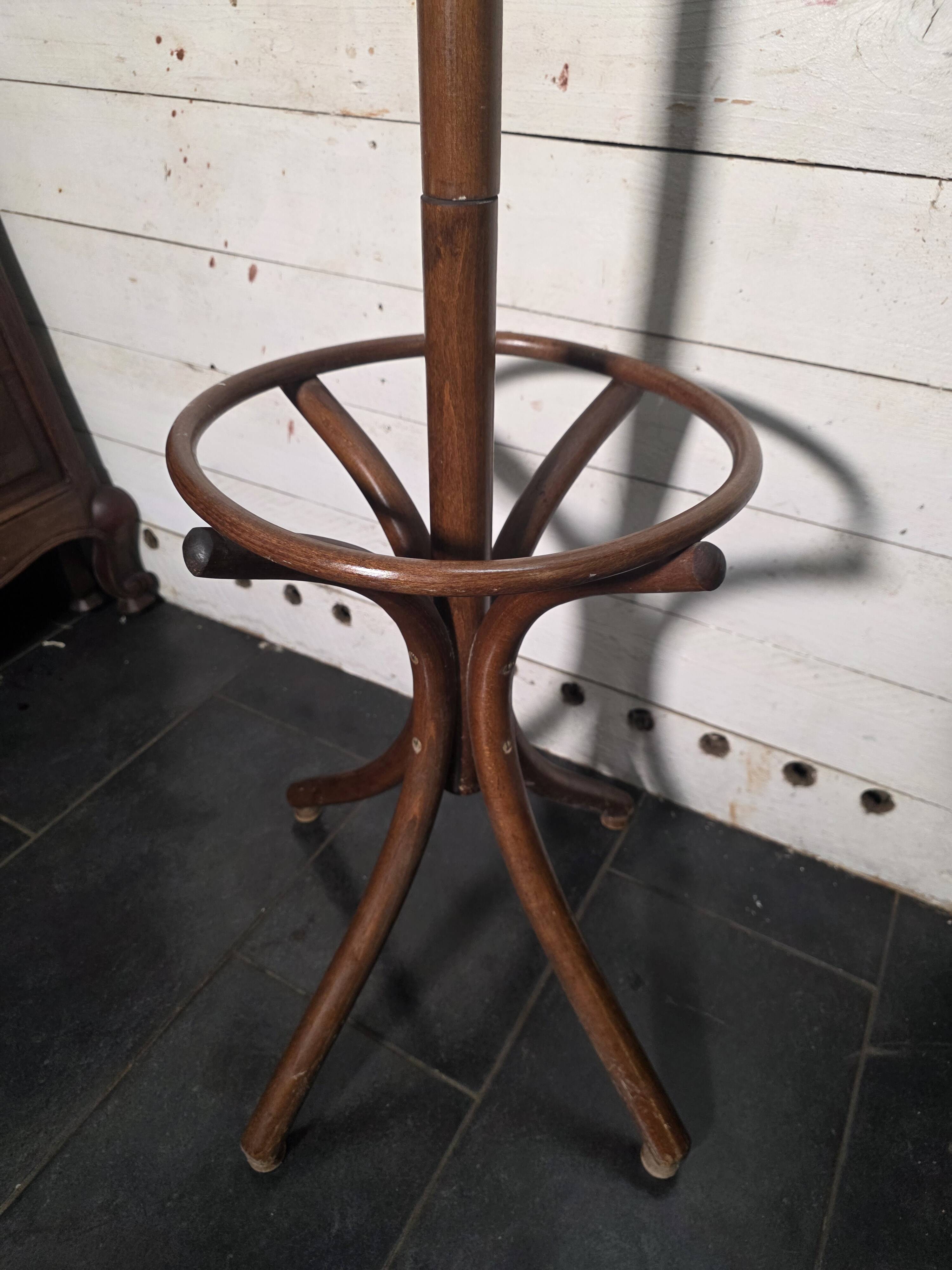 Perroquet ancien en bois courbé + porte parapluie