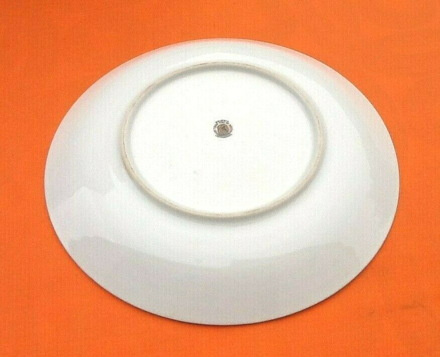 Round serving dish Fine Bohemian porcelain Carlsbad Floral decoration