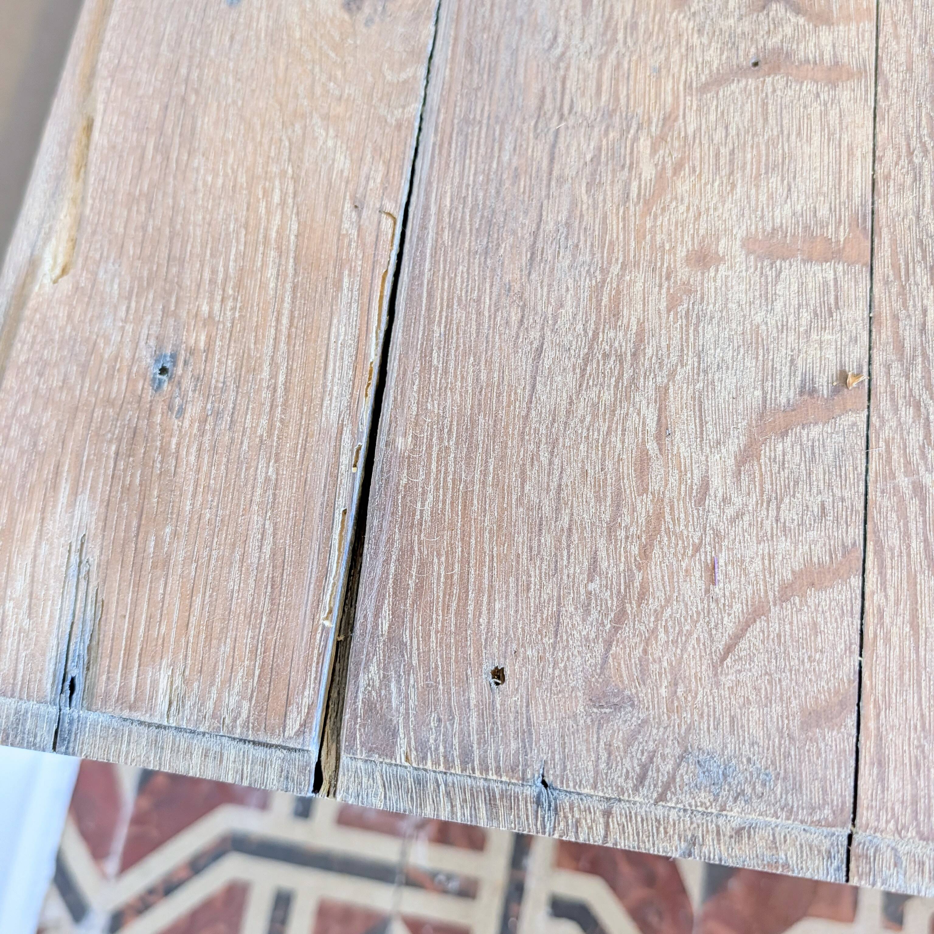 Farmhouse coffee table in oak