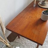 Scandinavian coffee table circa 1960 - by F. Ohlsson in teak (model Sesam, brand Tingstrom)