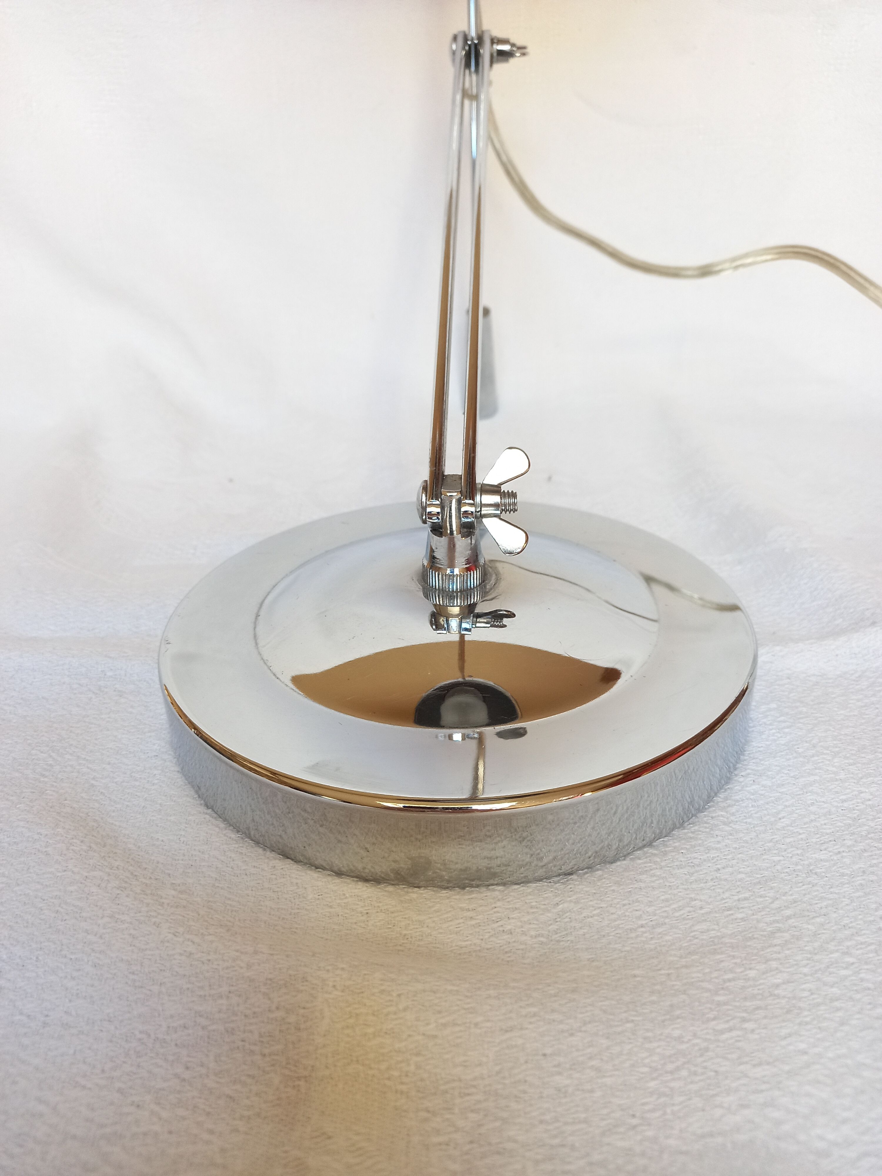 Orange vintage articulated lamp
