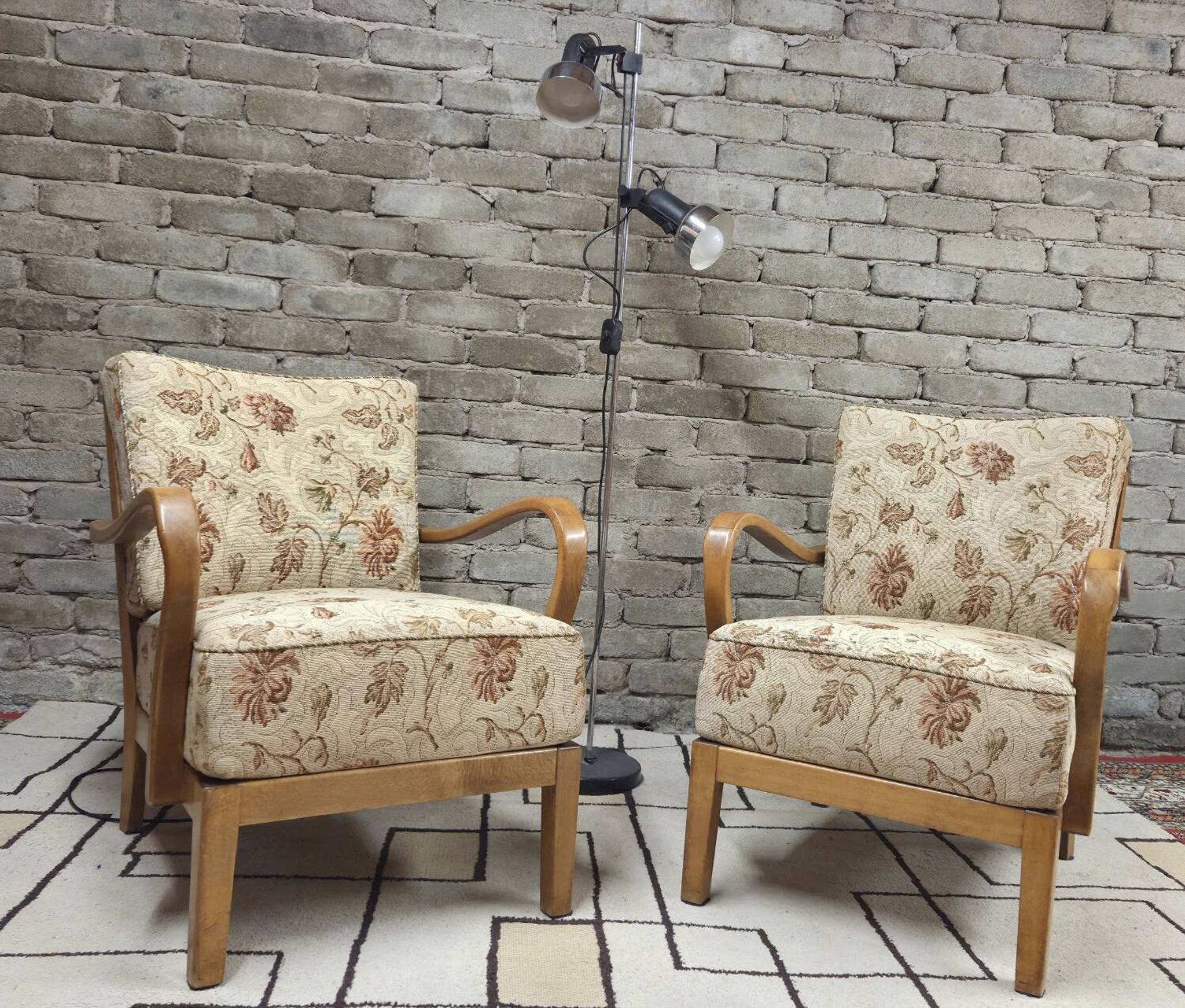 Pair of vintage Scandinavian armchairs from the 60s-70s.