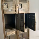 Meuble métal casiers