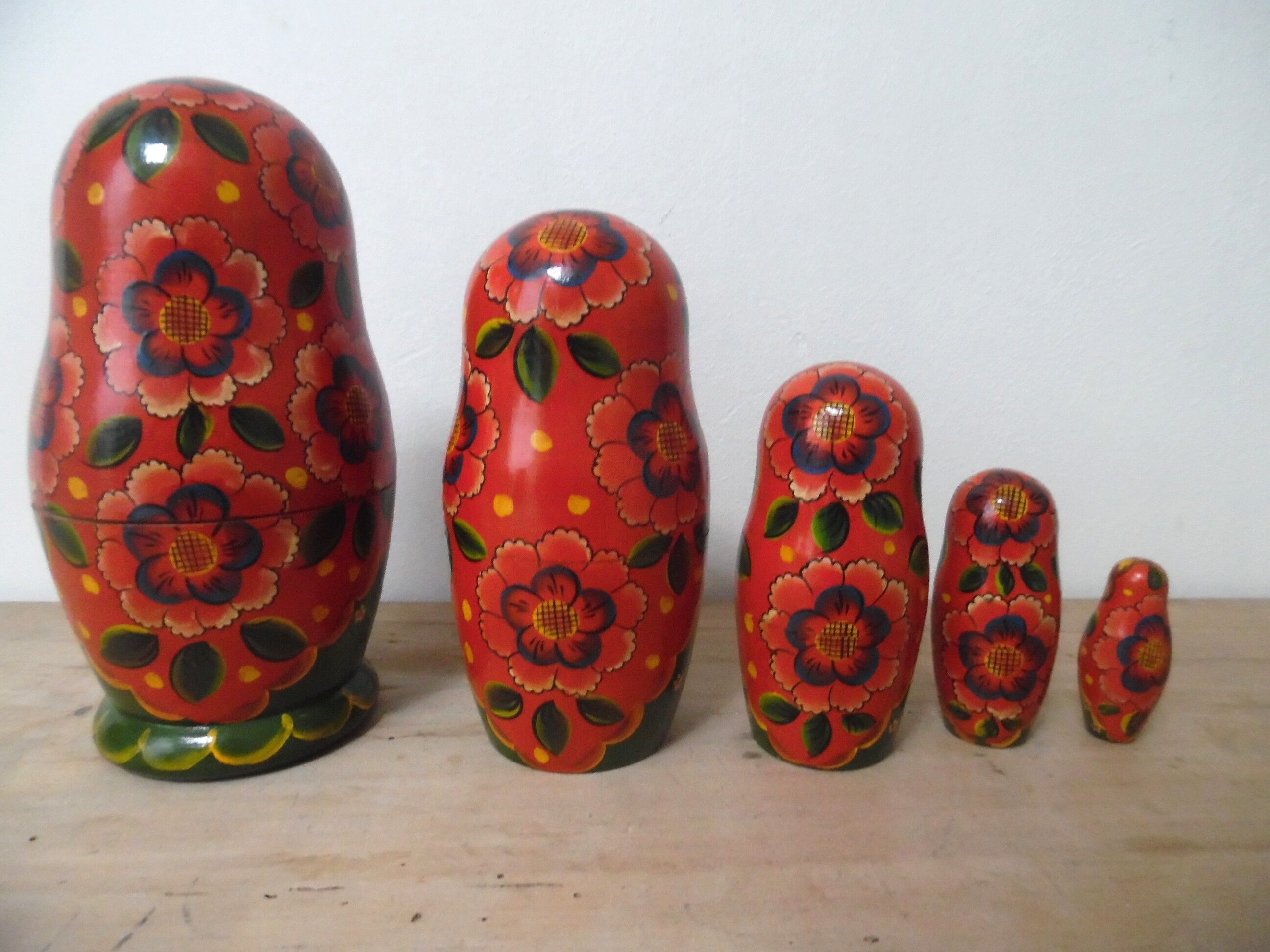 5 russian dolls