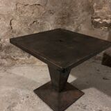 KUB Tolix table by Xavier Pauchard