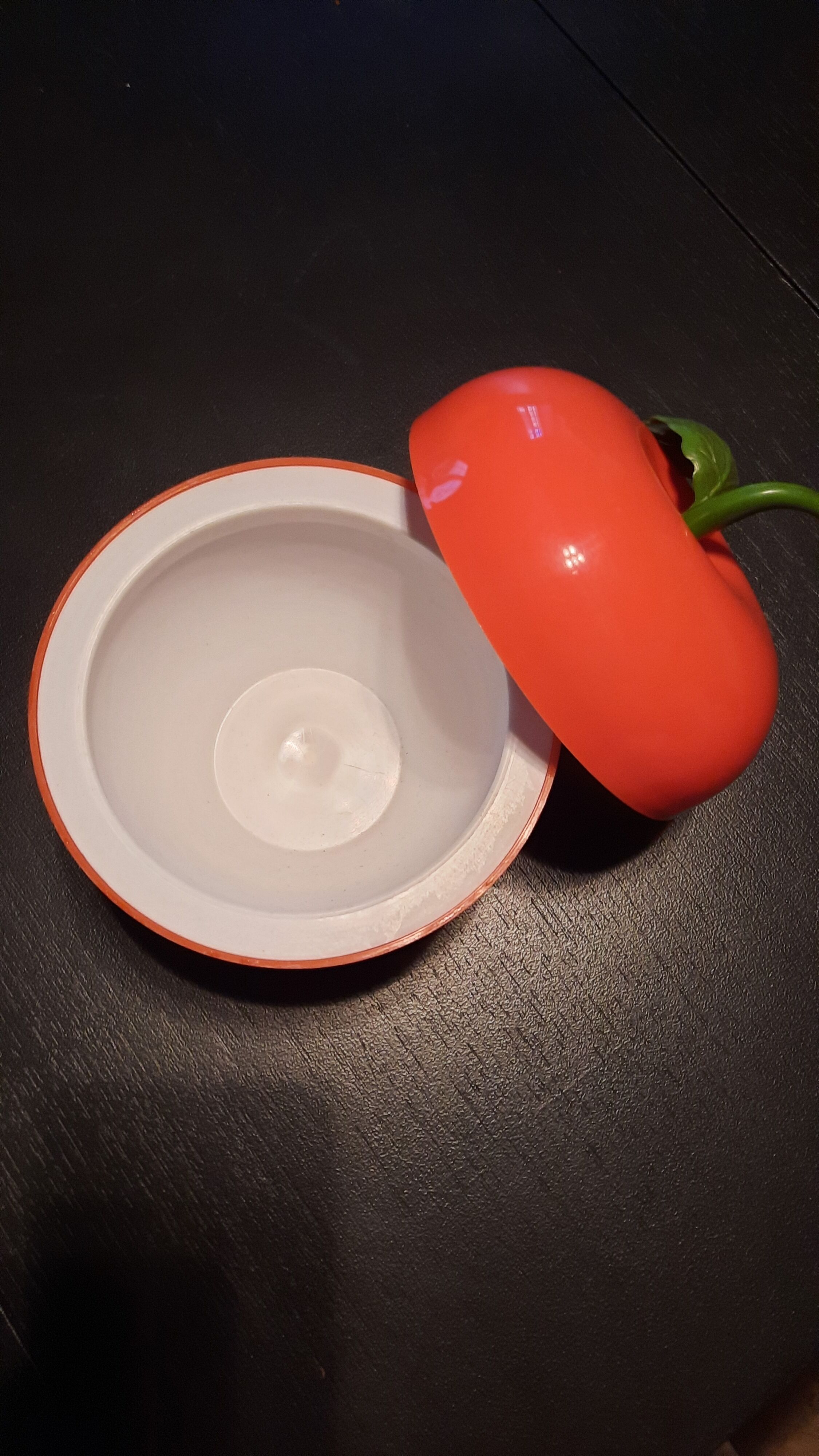 Orange apple ice bucket