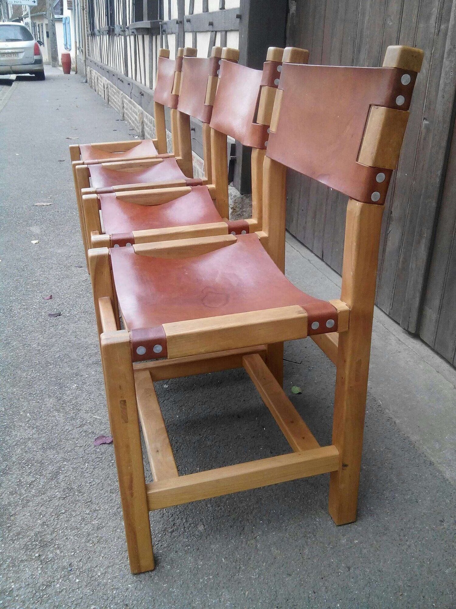 Serie de 4 chaises orme et cuir, maison regain