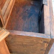 Antique kneeler with 4 drawers, Italy, early 18th century