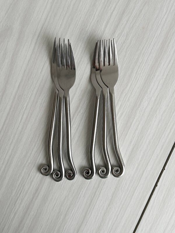 lot de couverts forme atypique