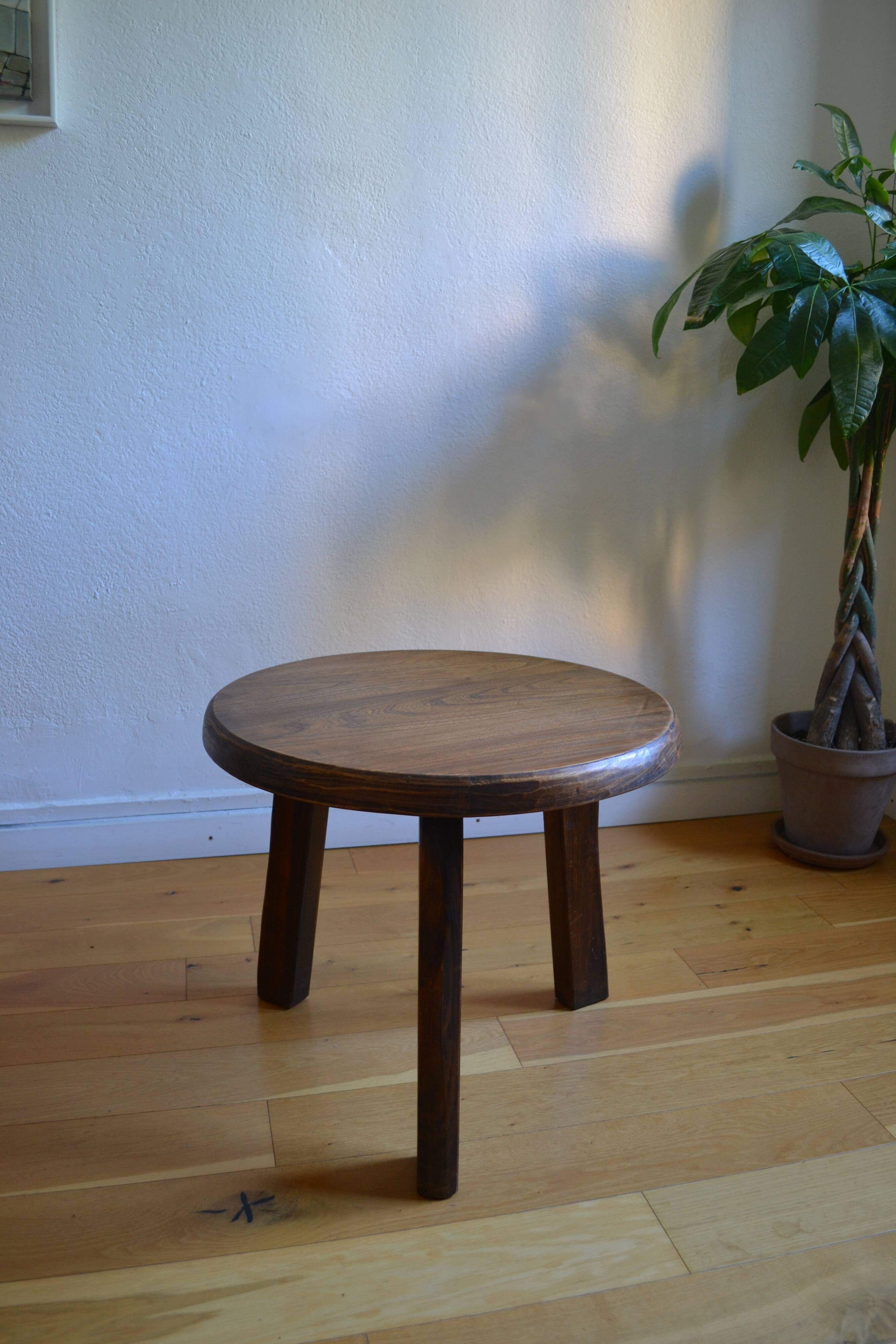 Brutalist tripod coffee table in solid oak, 1960s