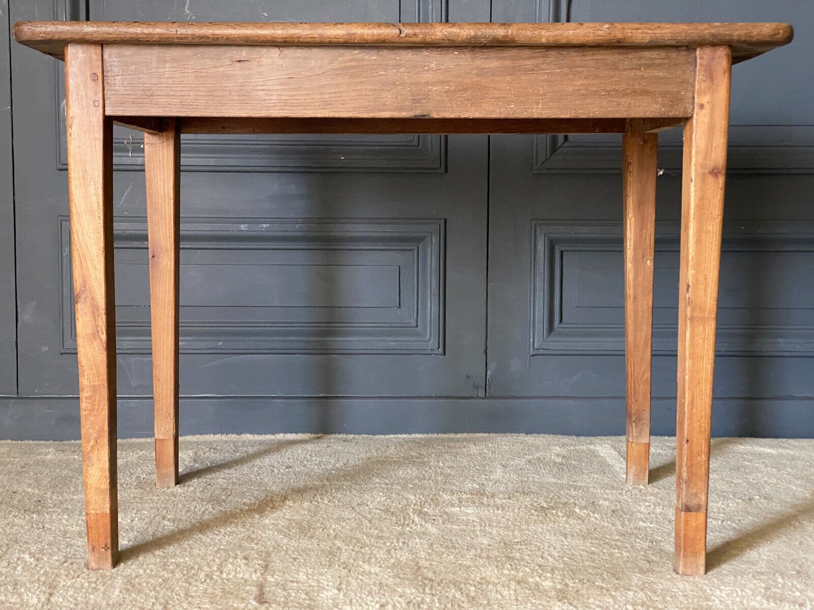 Oak farmhouse table Late nineteenth original patina
