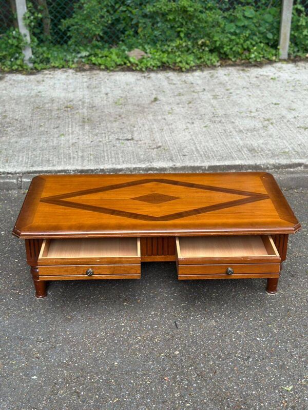 Table basse coloniale en bois massif avec 2 tiroirs