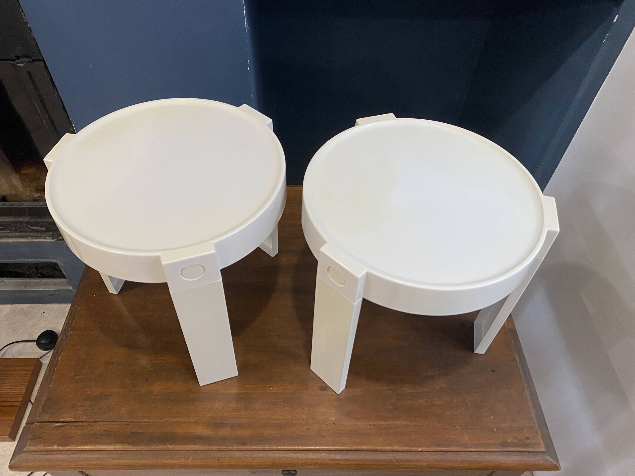 Paire de tables basse appoint chevet gigogne ronde Marc Held pour Prisunic