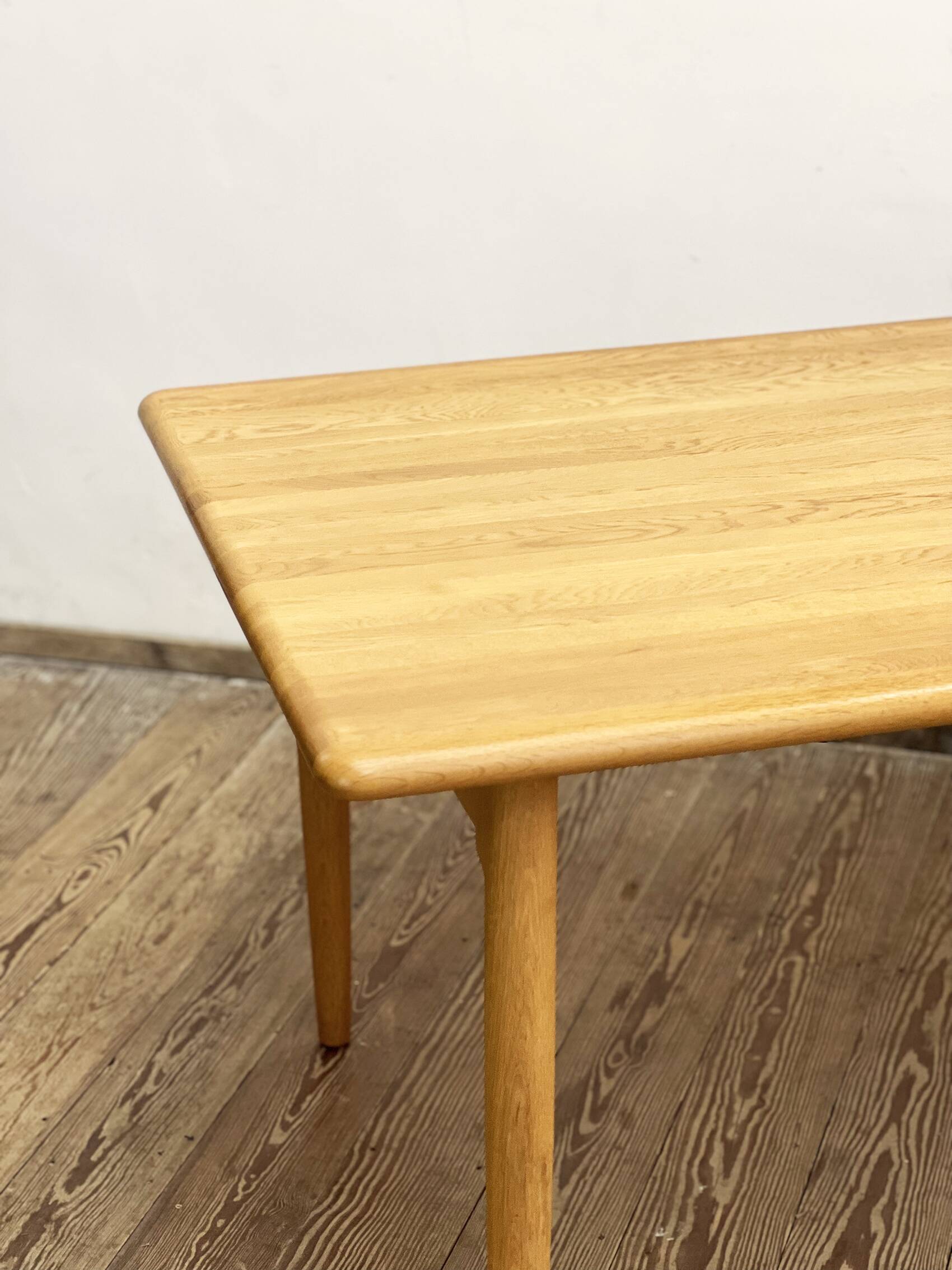 Mid century modern oak wood dining table, Danish Design, 1960s, Denmark