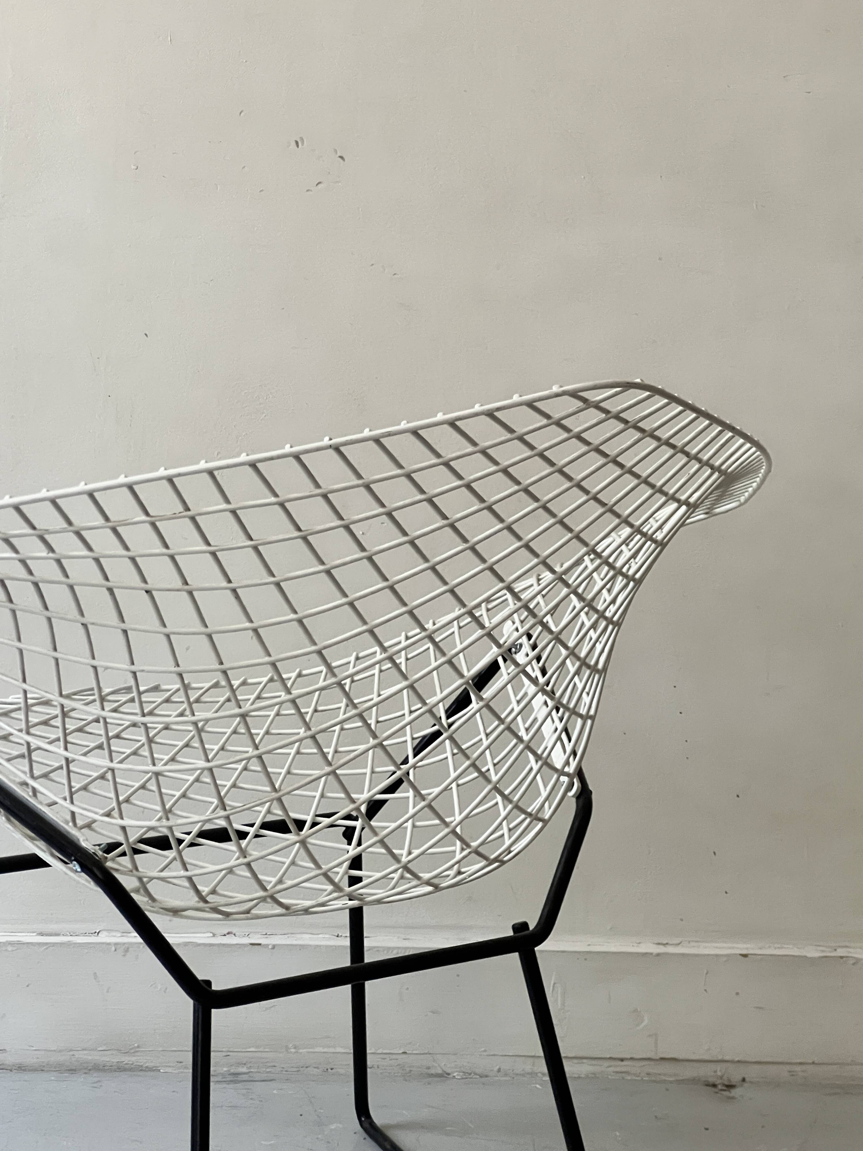 Diamond armchair by Harry Bertoia for Knoll, design 1960