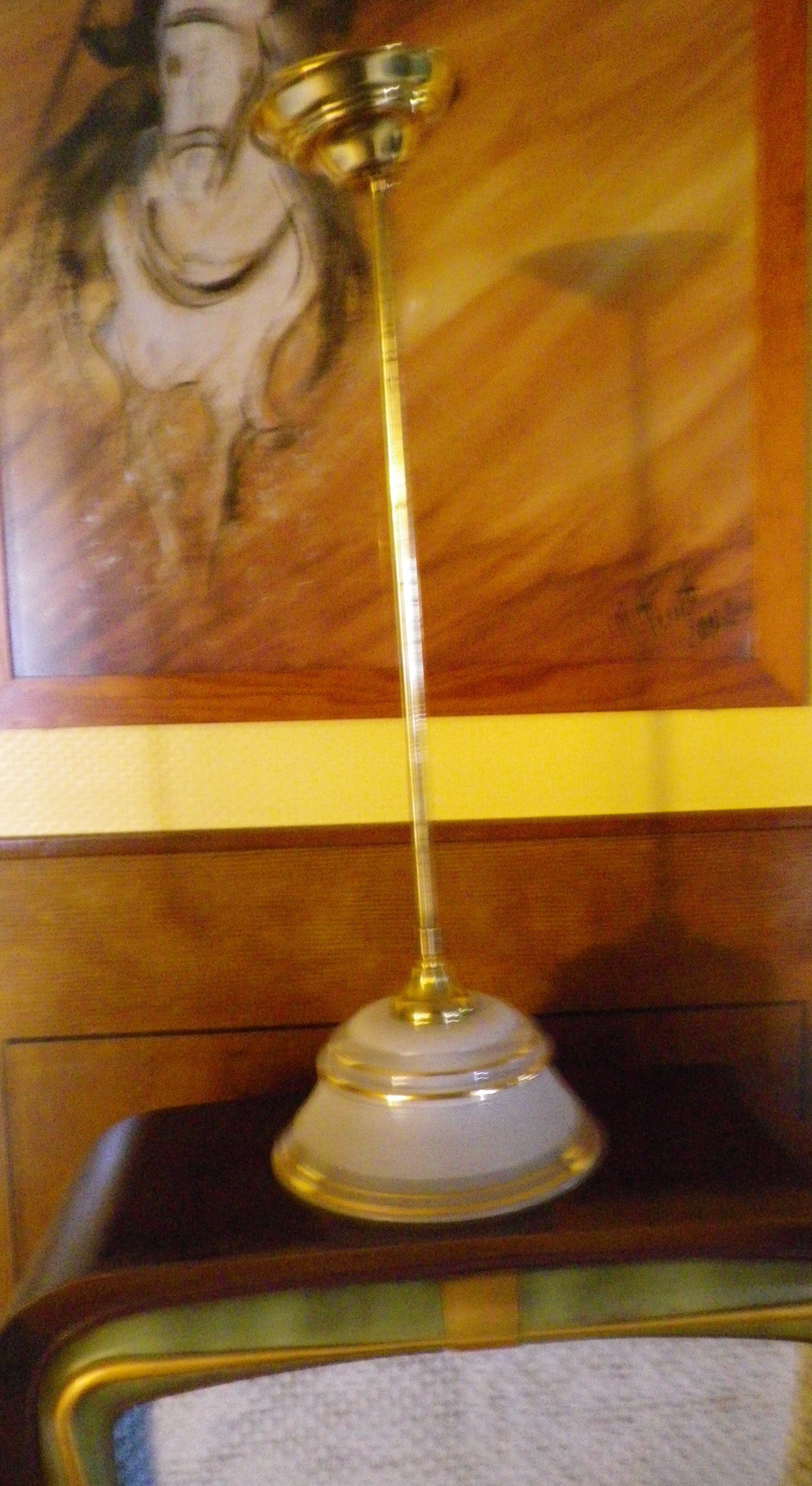 Suspension in brass and glass opaque granulated 1960s/1970s