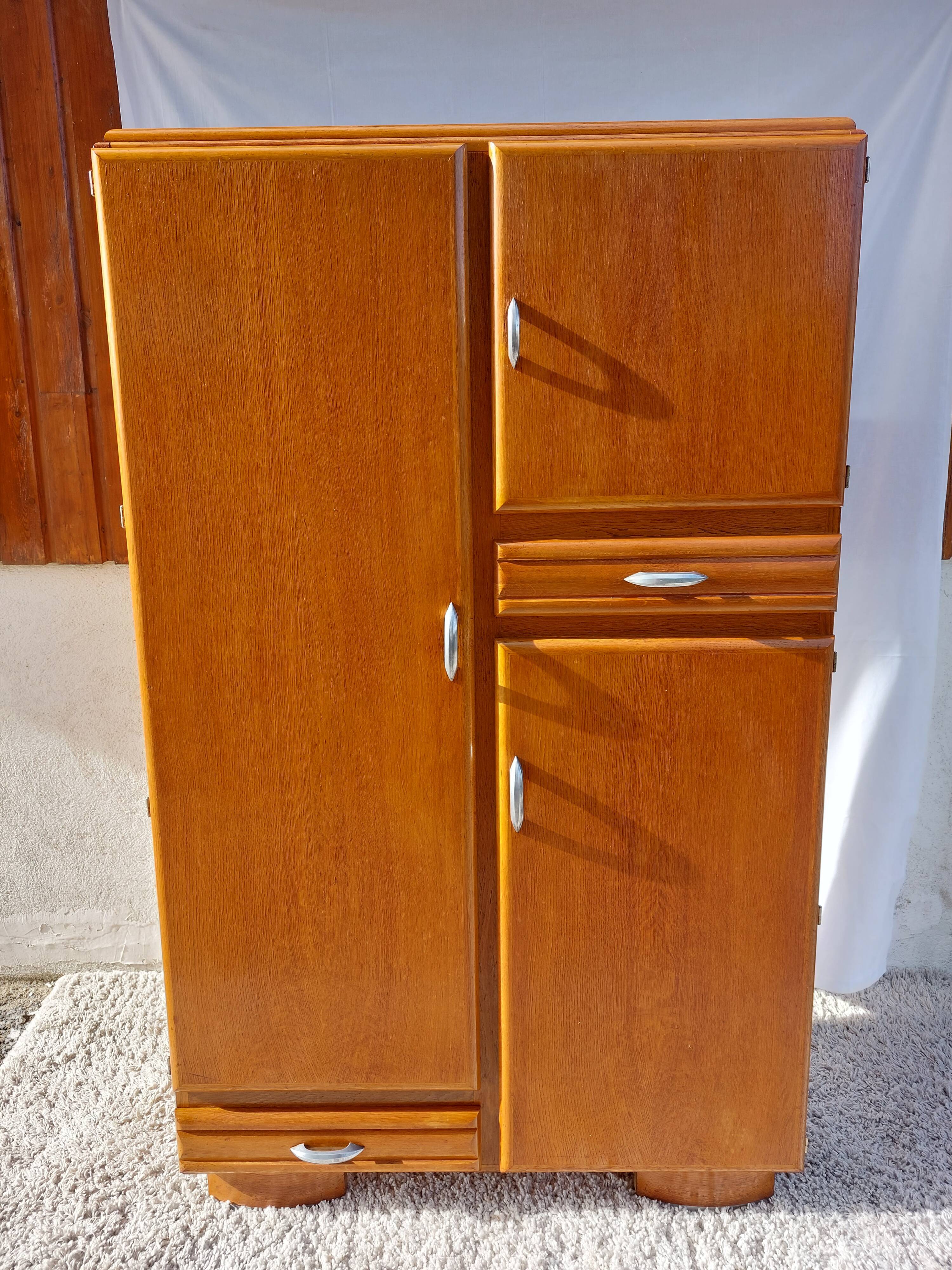 Mado closet