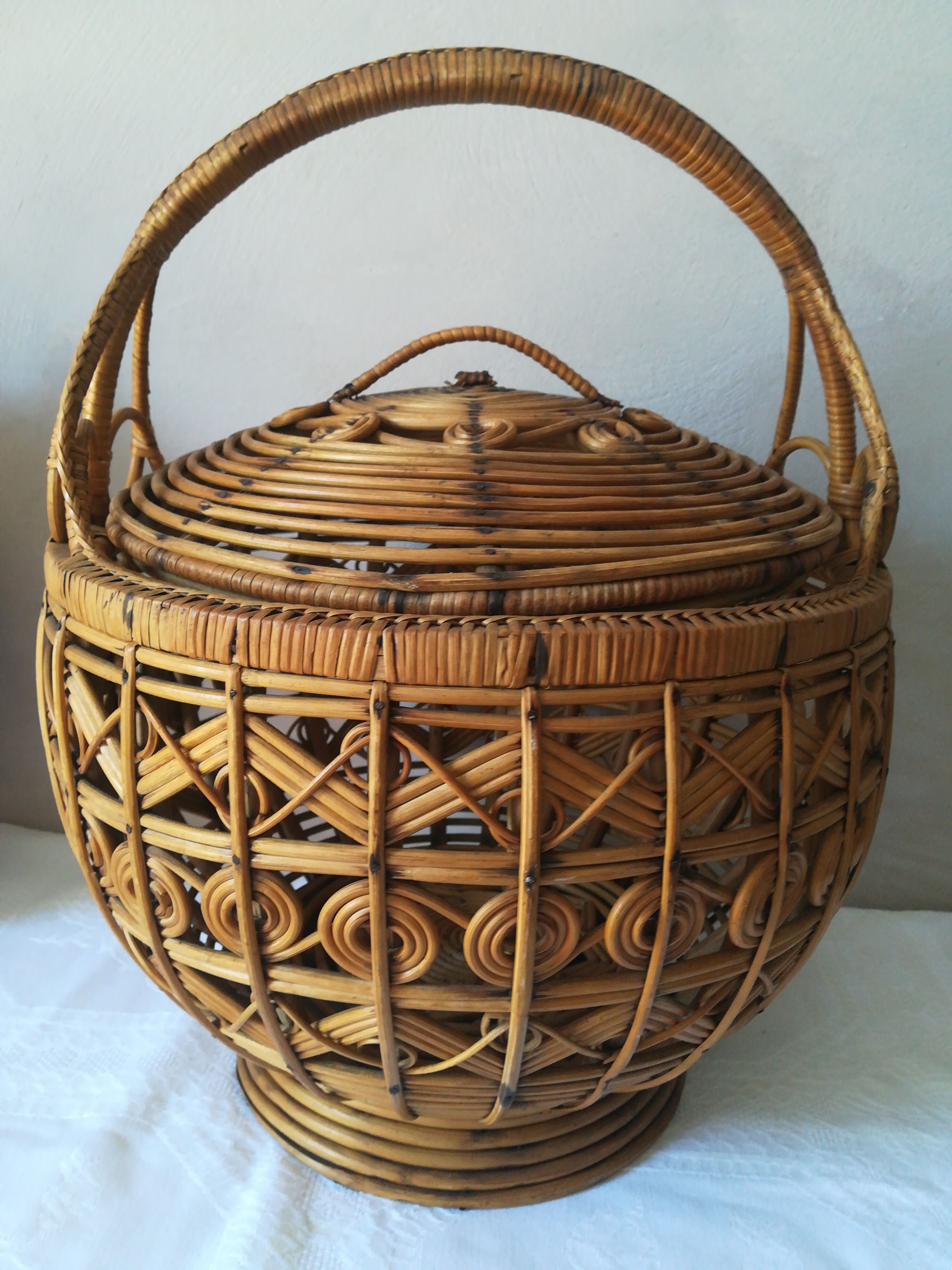 Peacock wicker basket