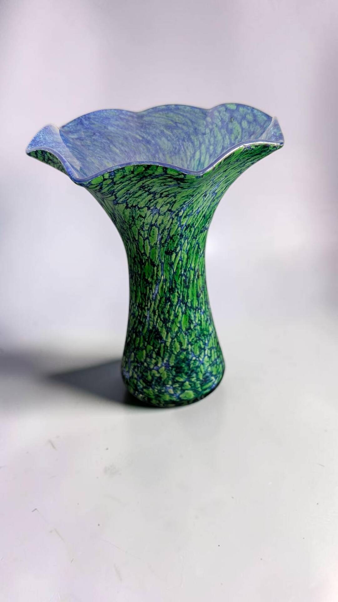 Grand vase en verre soufflé style La Rochère – 30 cm