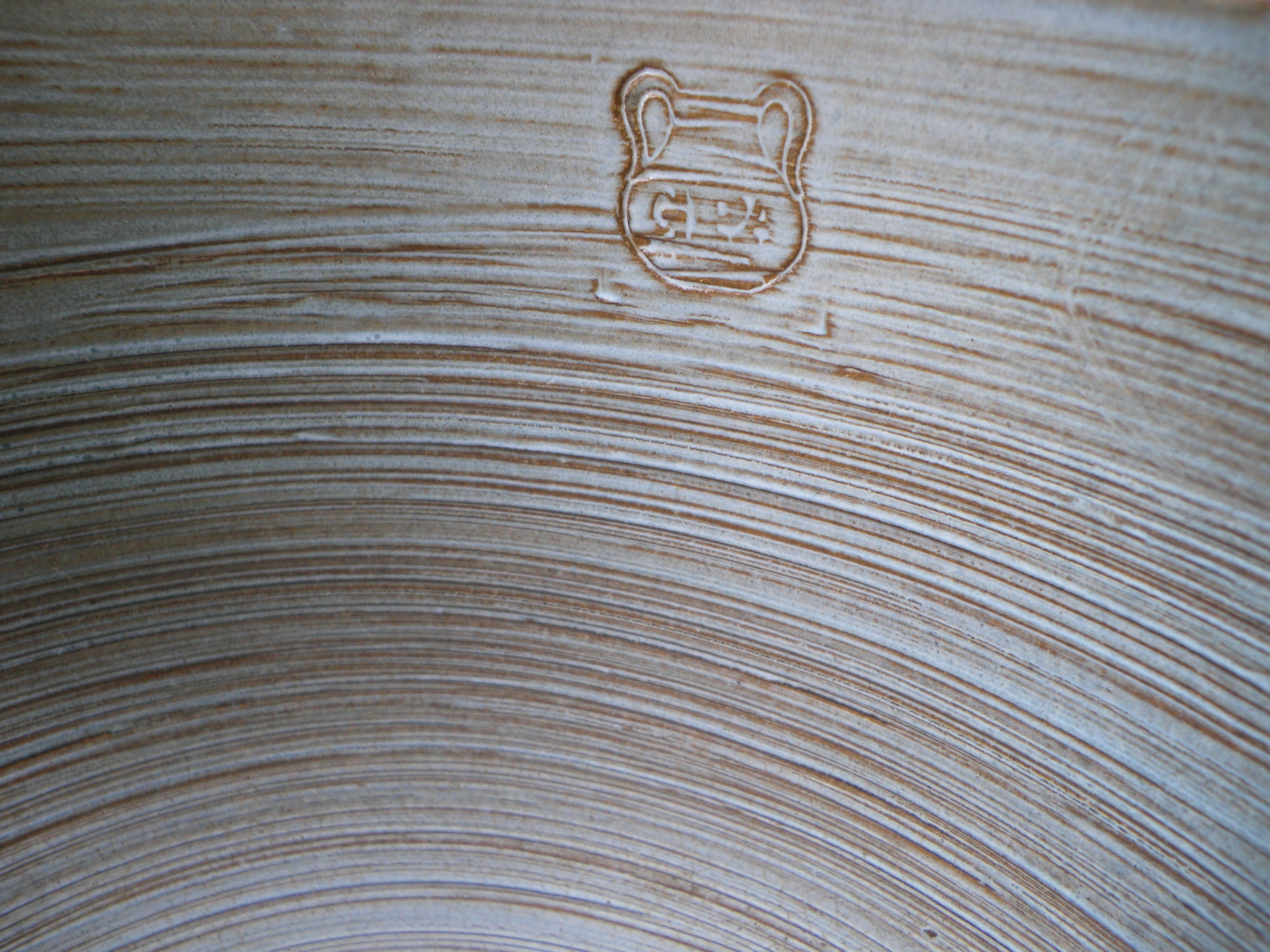 Glassed terracotta flower pot