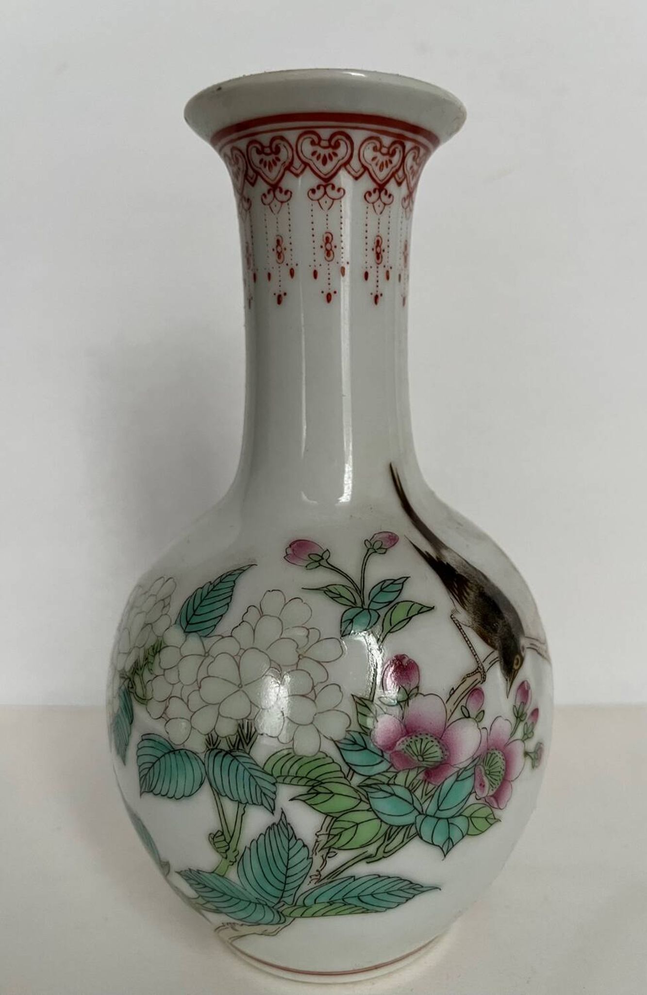 Paire de vases en porcelaine de Chine
