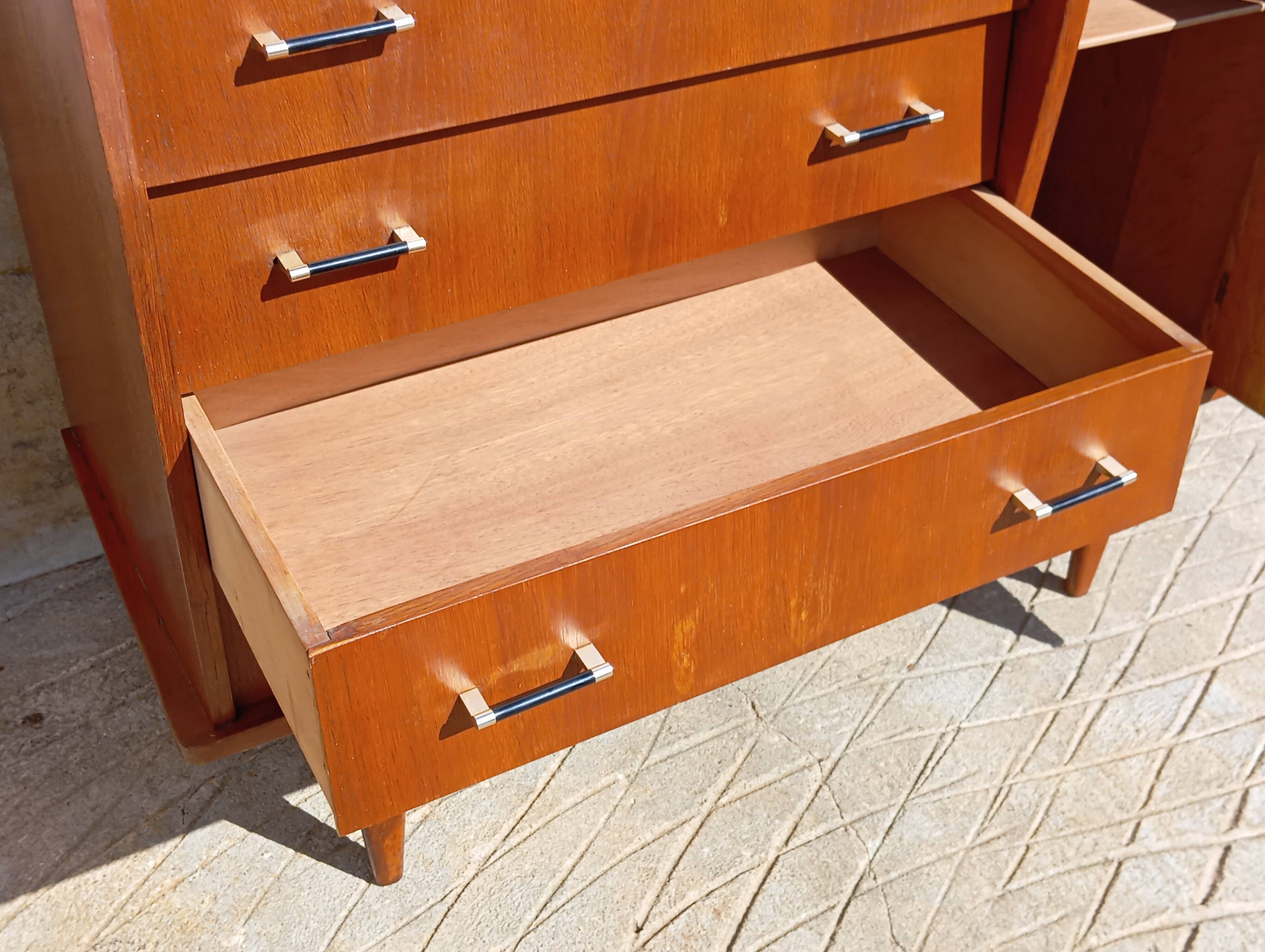 Commode scandinave