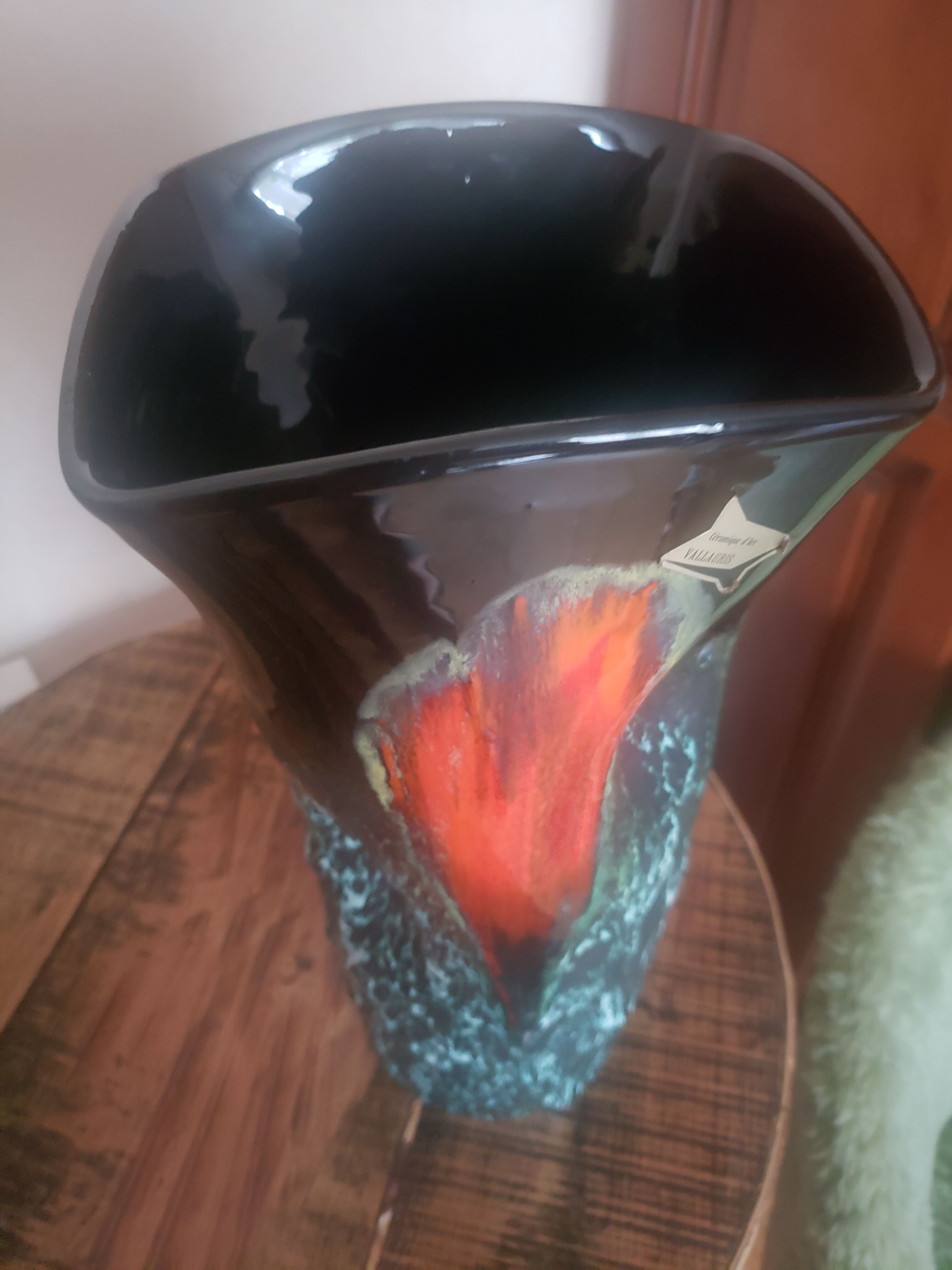 Vallauris moonstone vase