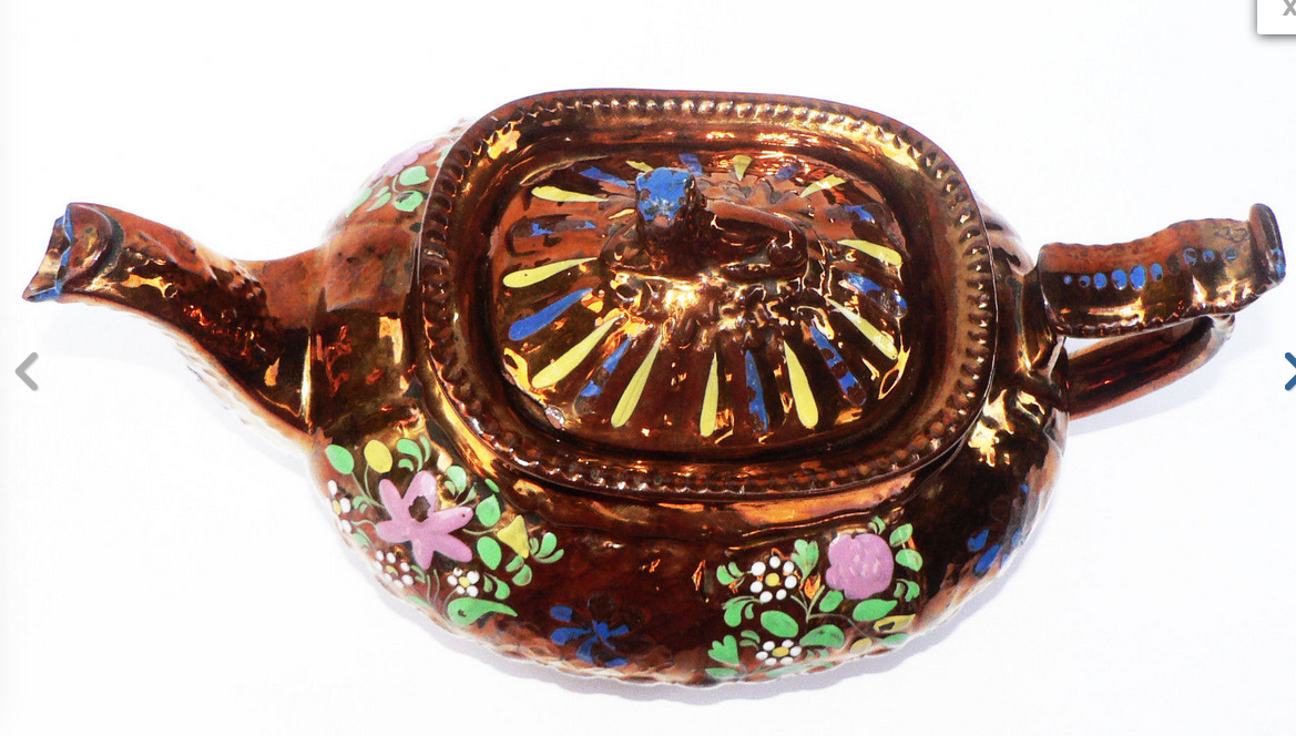 Important old staffordshire earthenware teapot called Jersey XIXa