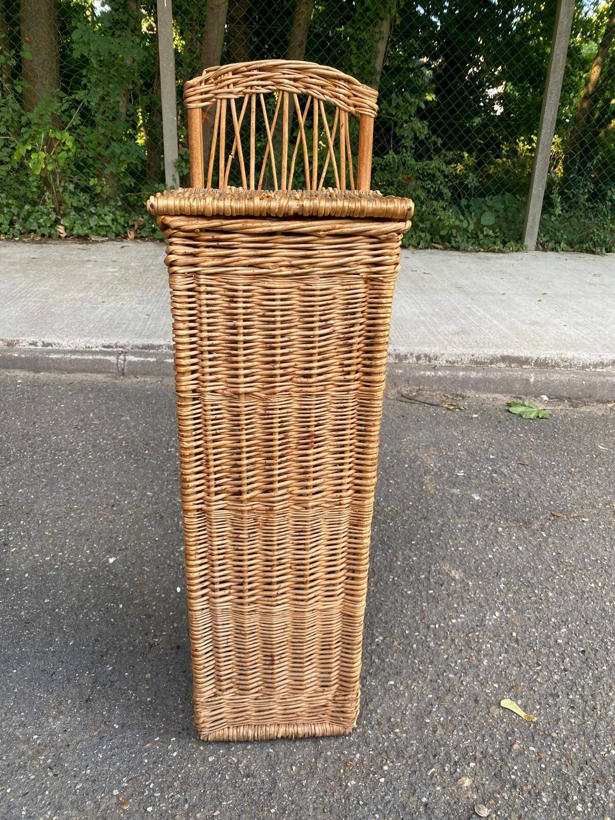 Rattan and wicker bread bin