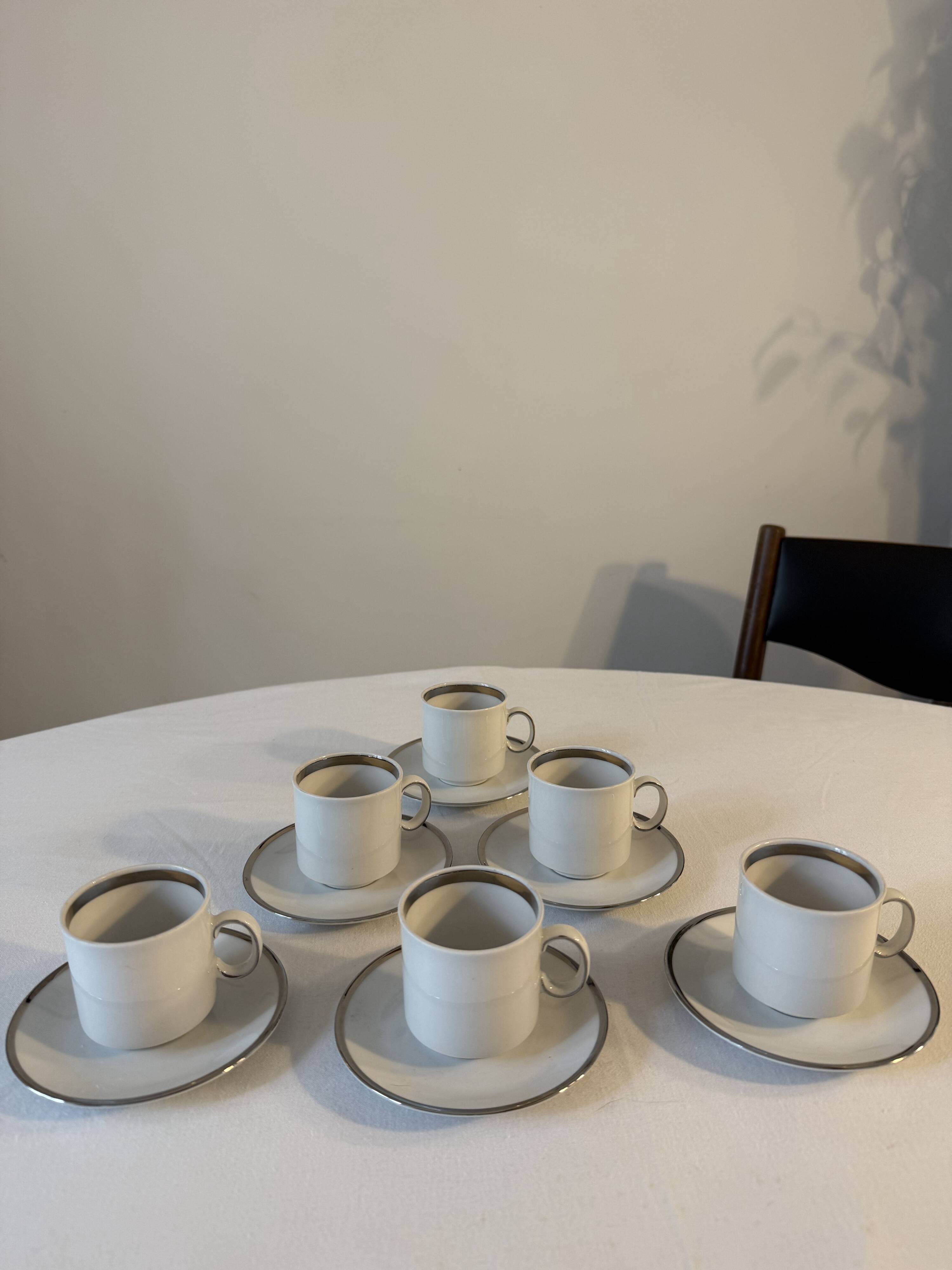Set of 6 cups and saucers in porcelain Winterling Bavaria